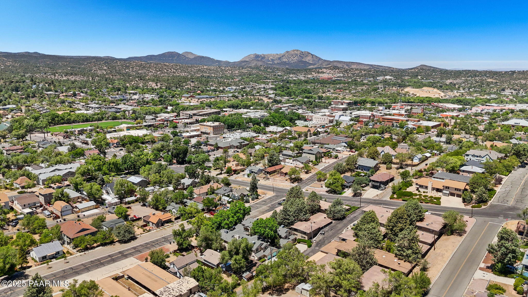 319 S Alarcon Street Unit: 2d