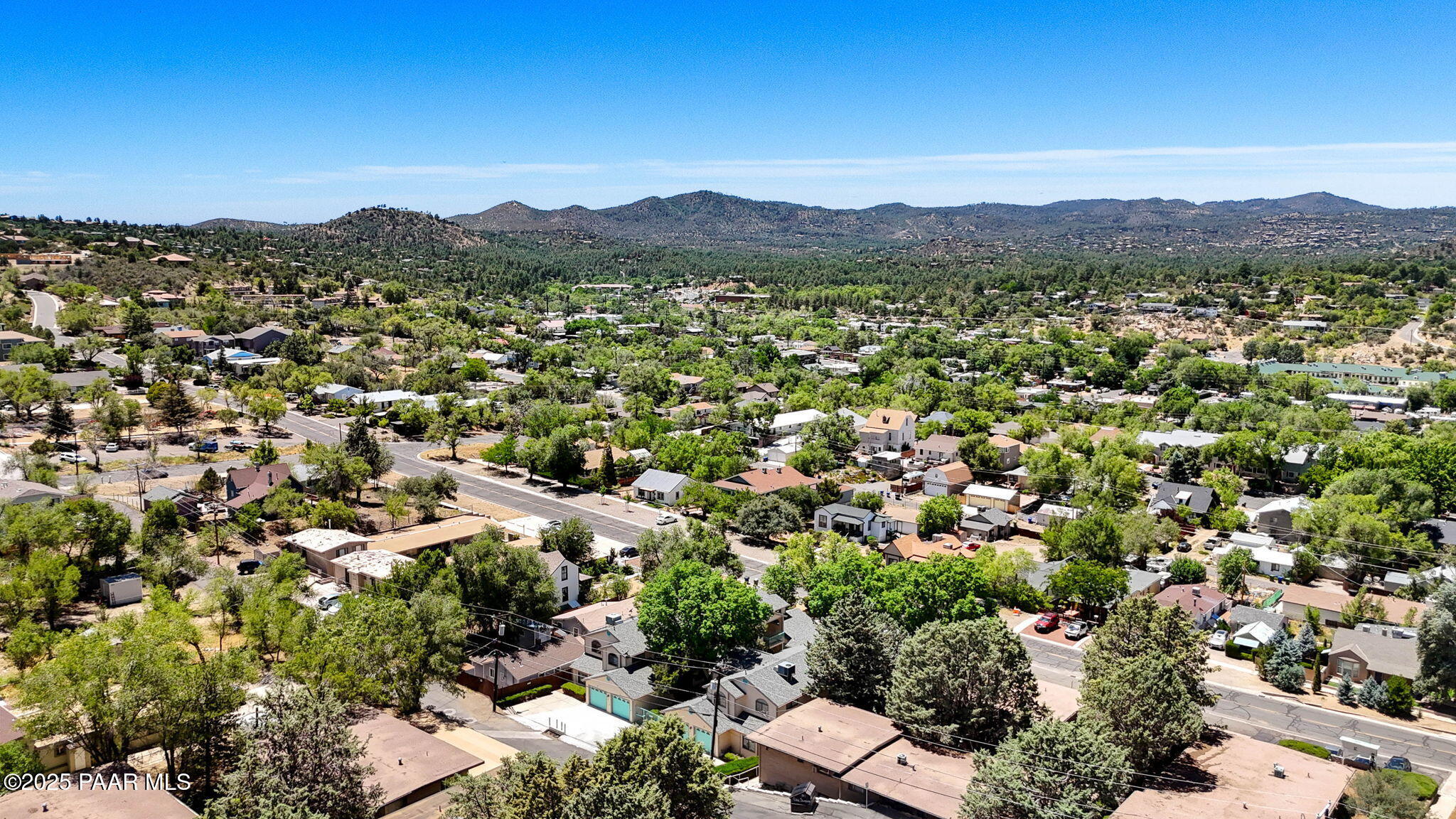 319 S Alarcon Street Unit: 2d