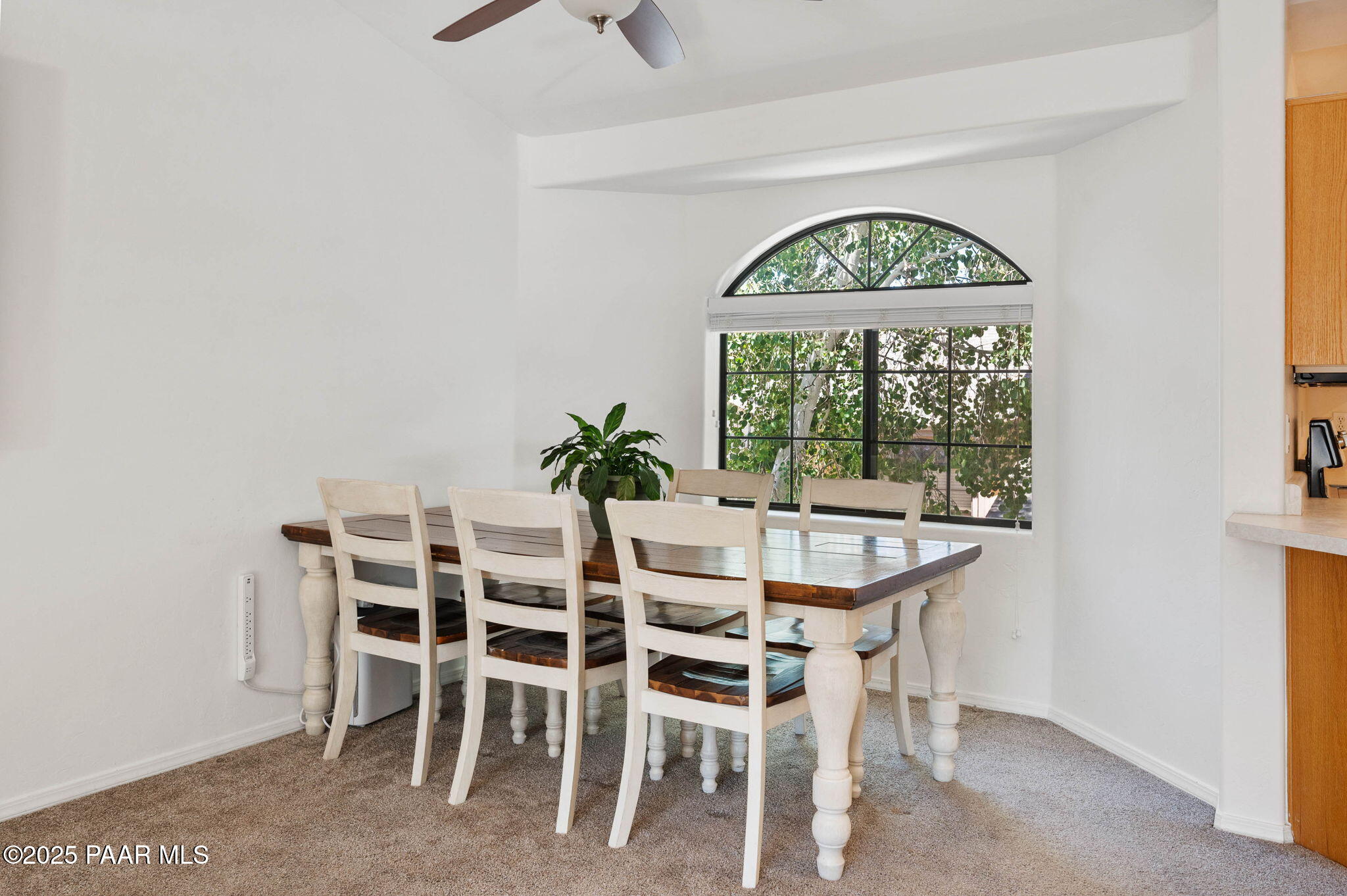 319 S Alarcon Street Unit: 2d