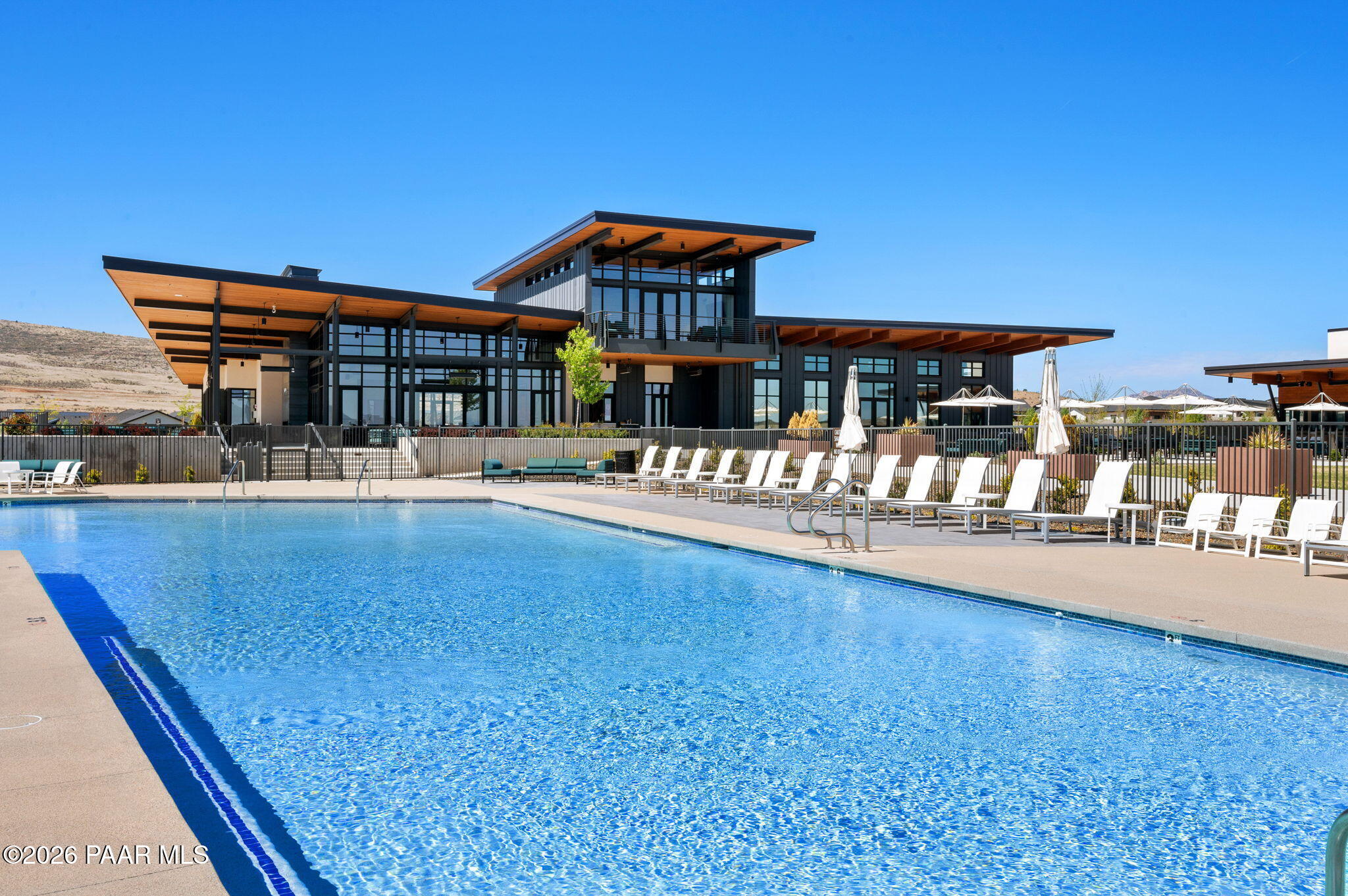 4601 E Cheshire Loop