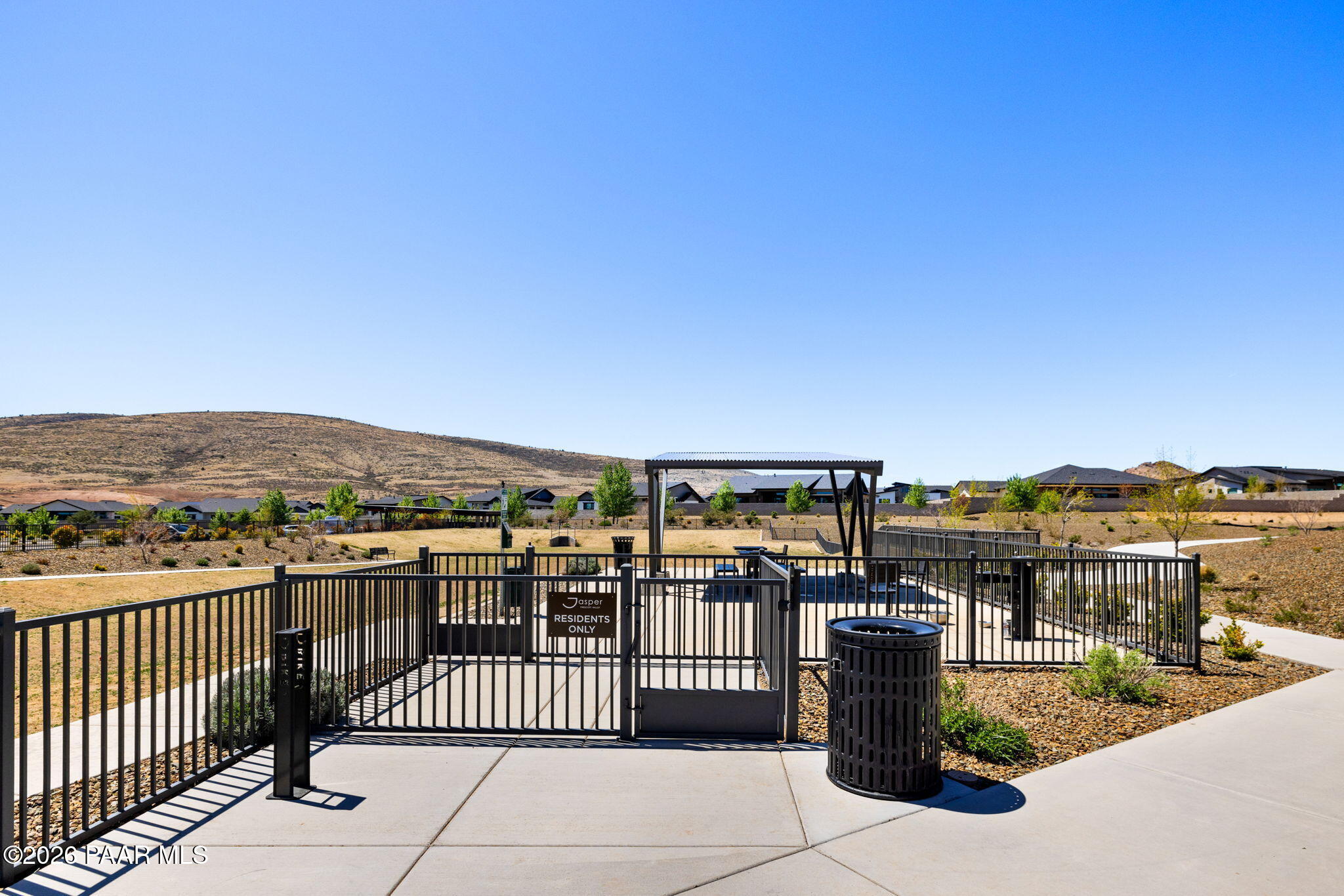 4601 E Cheshire Loop