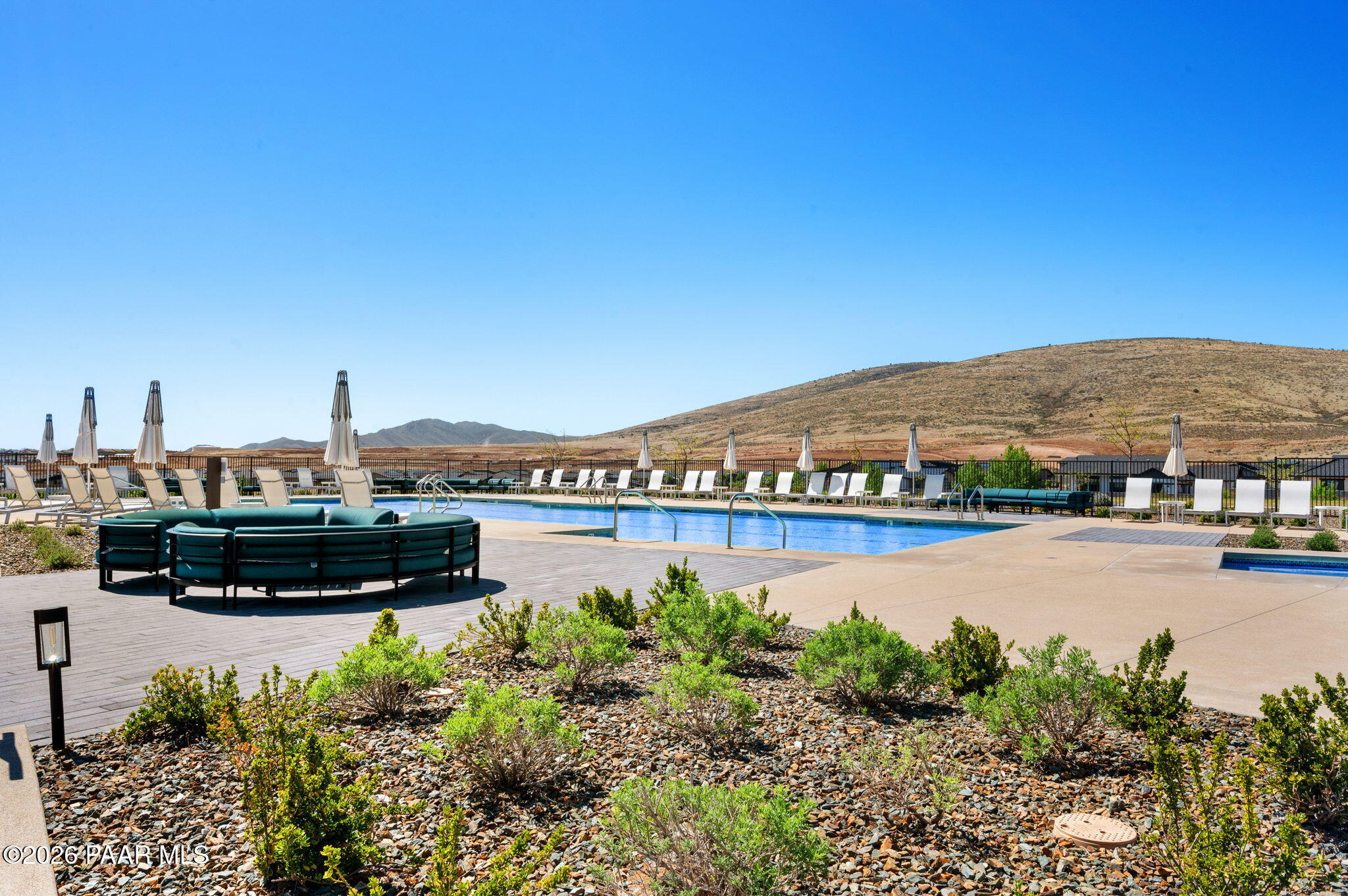 4601 E Cheshire Loop