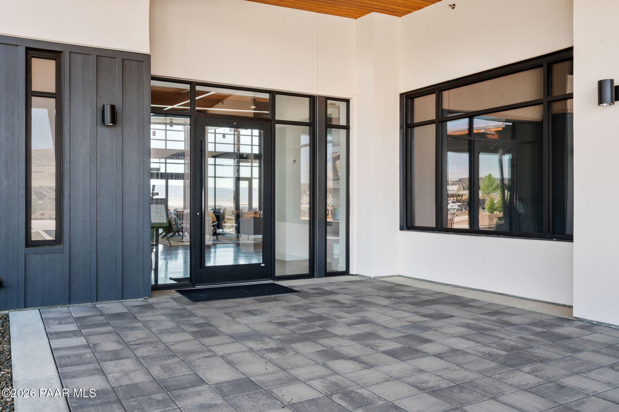 4601 E Cheshire Loop