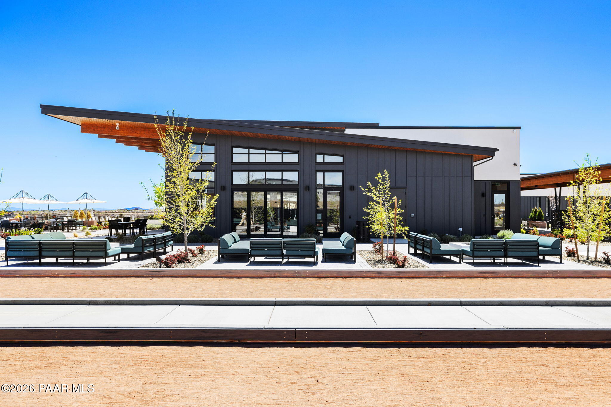 4601 E Cheshire Loop