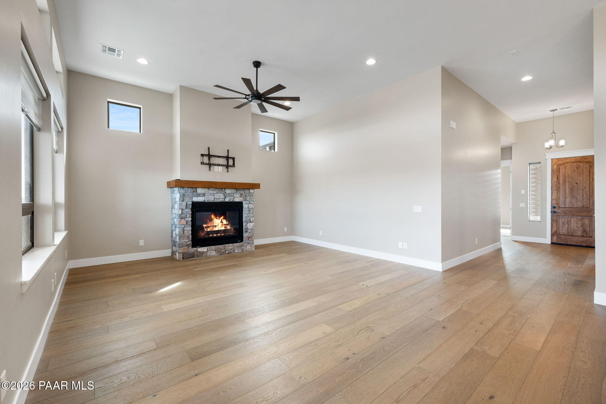 4601 E Cheshire Loop