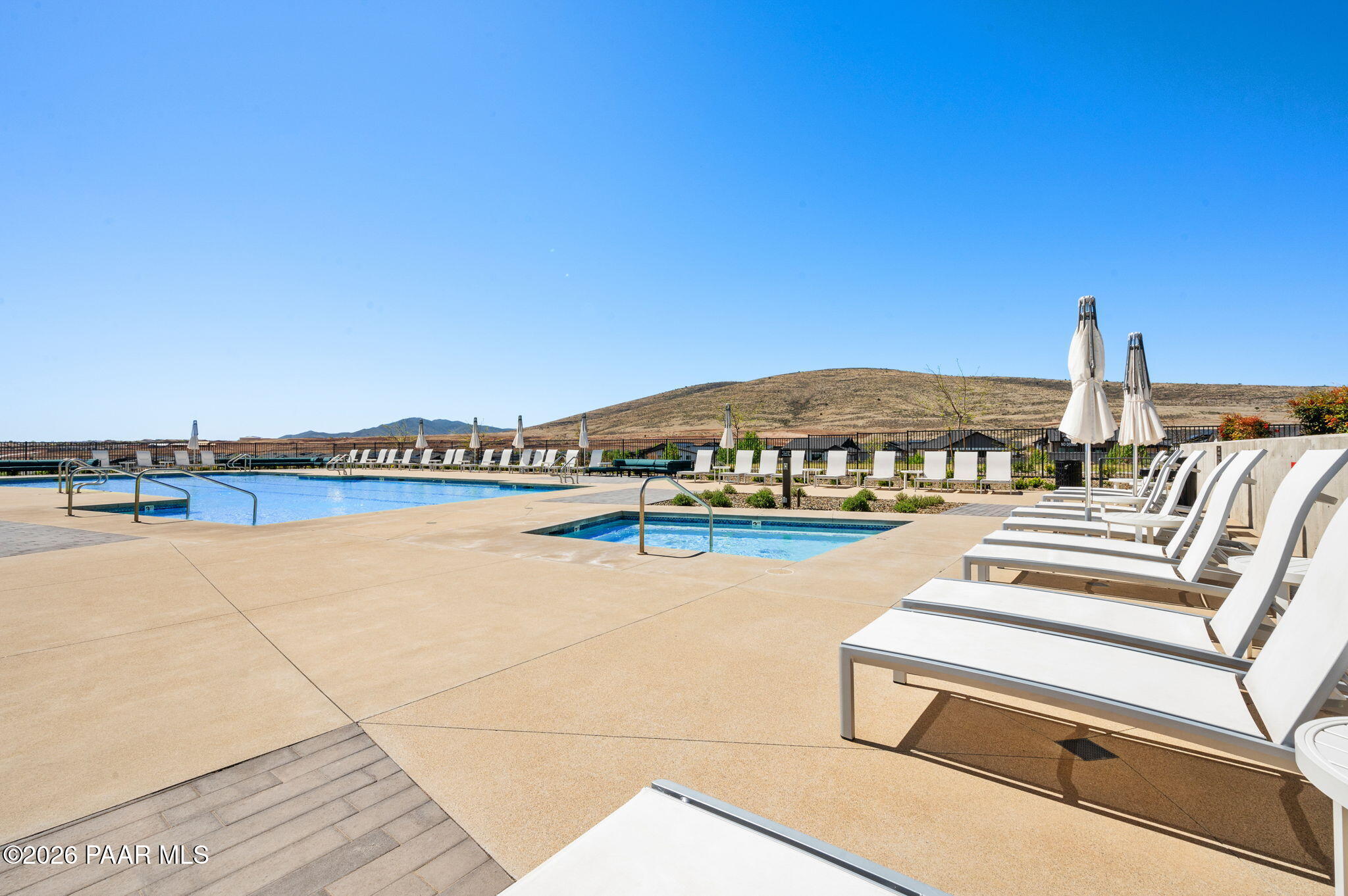 4601 E Cheshire Loop