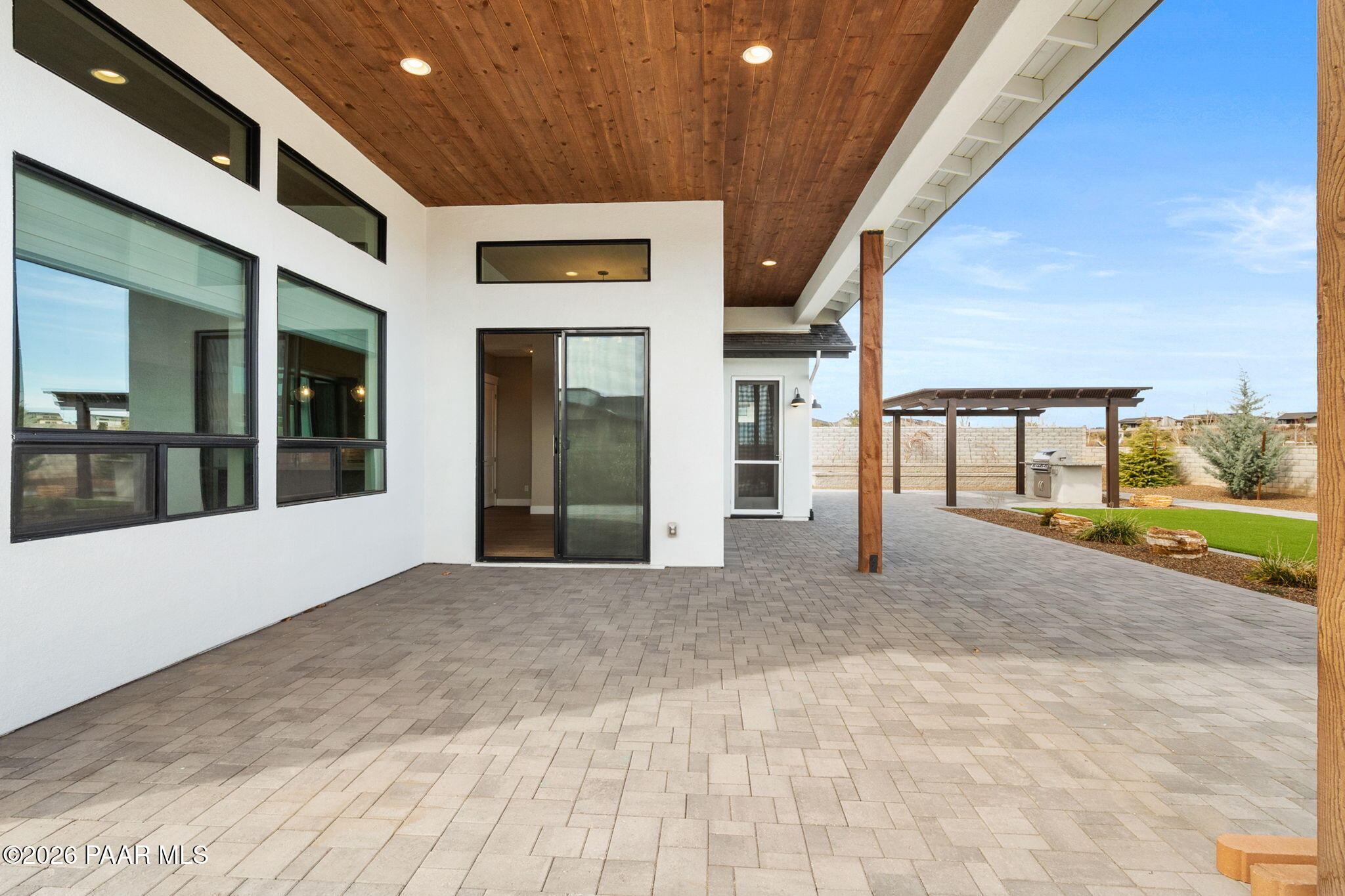 4601 E Cheshire Loop