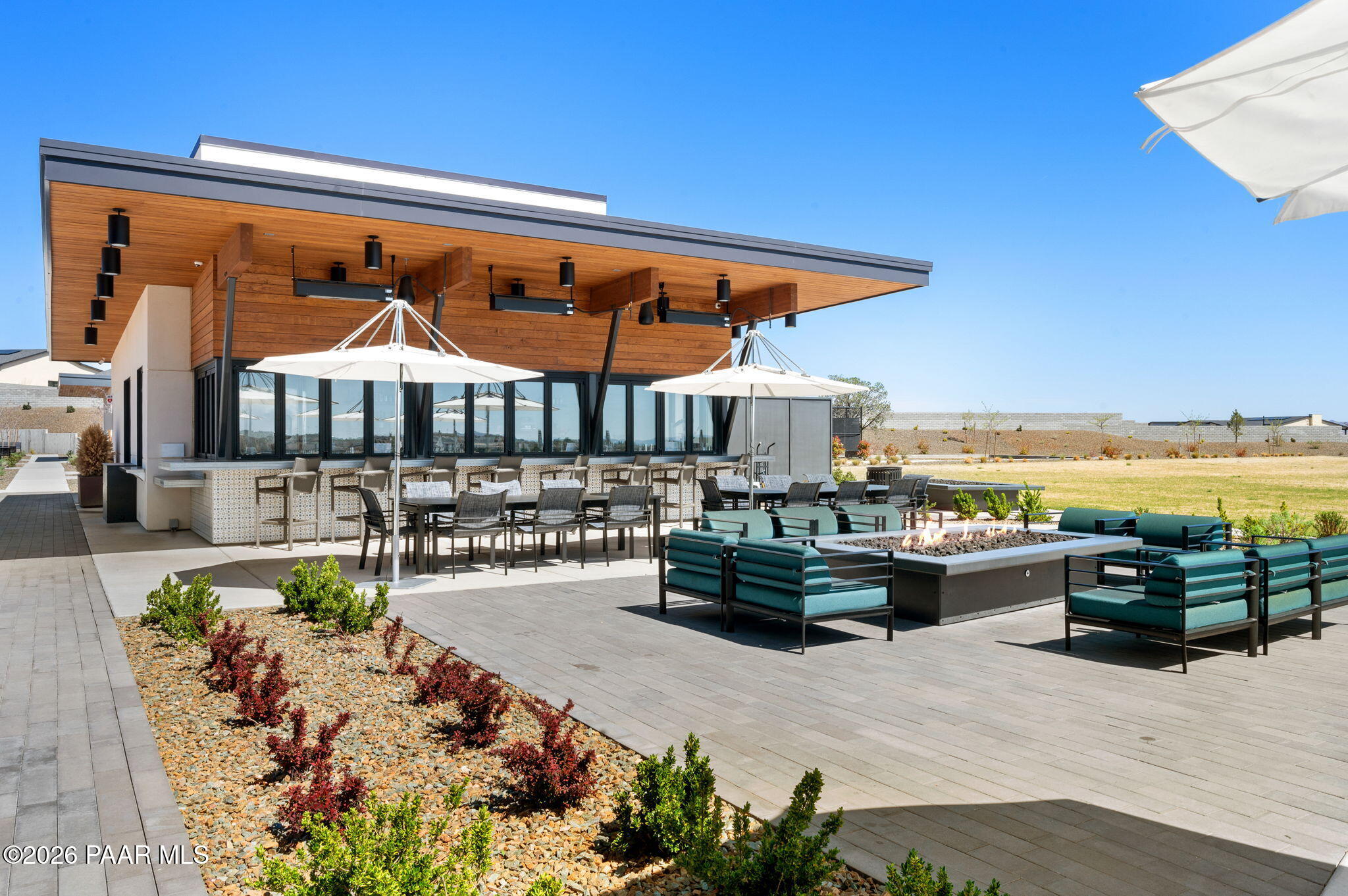 4601 E Cheshire Loop