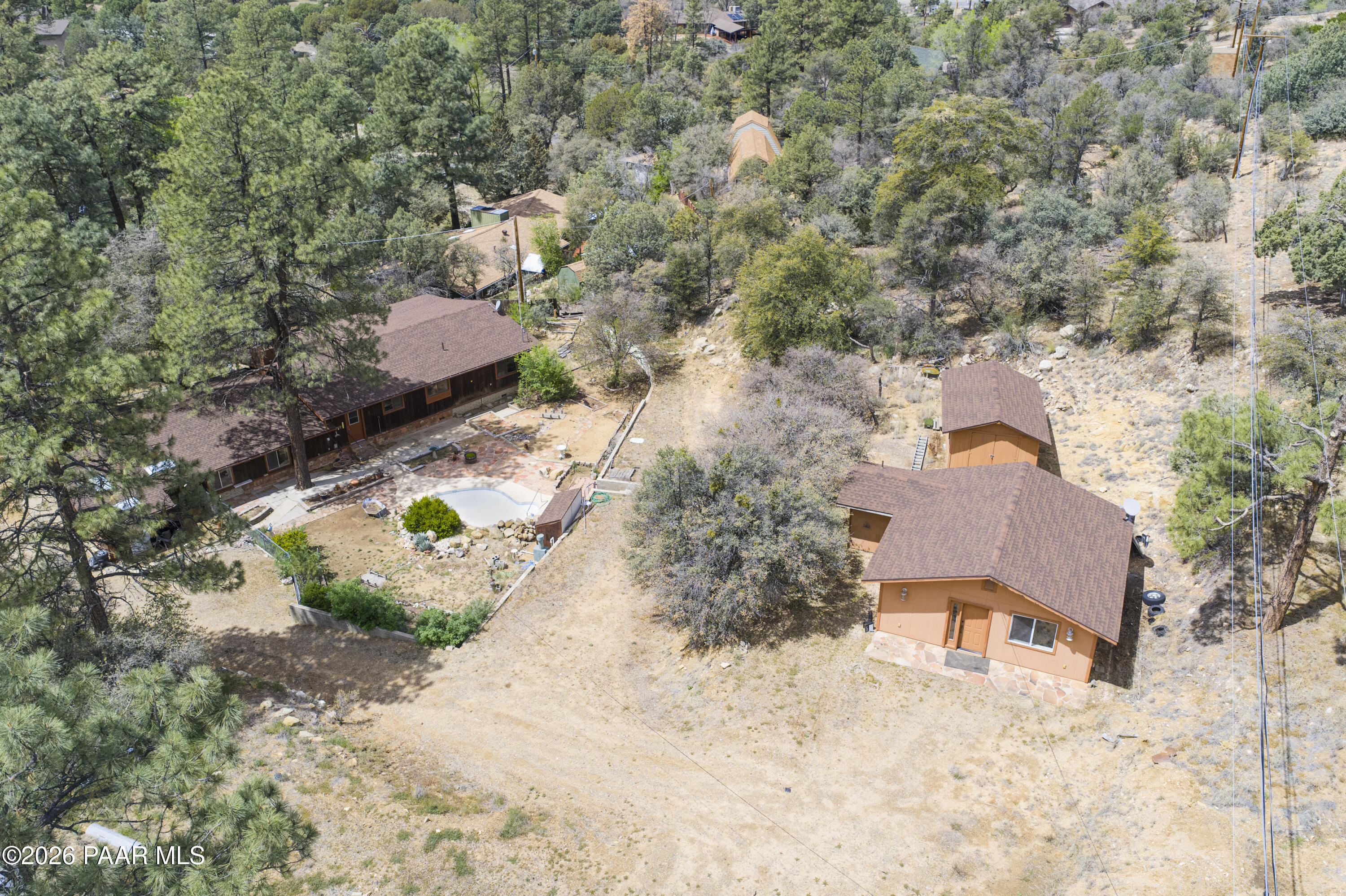1506 W Sylvan Drive