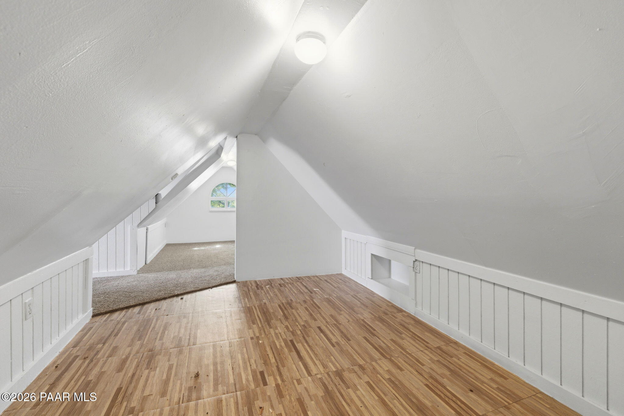 134 N Alarcon Street