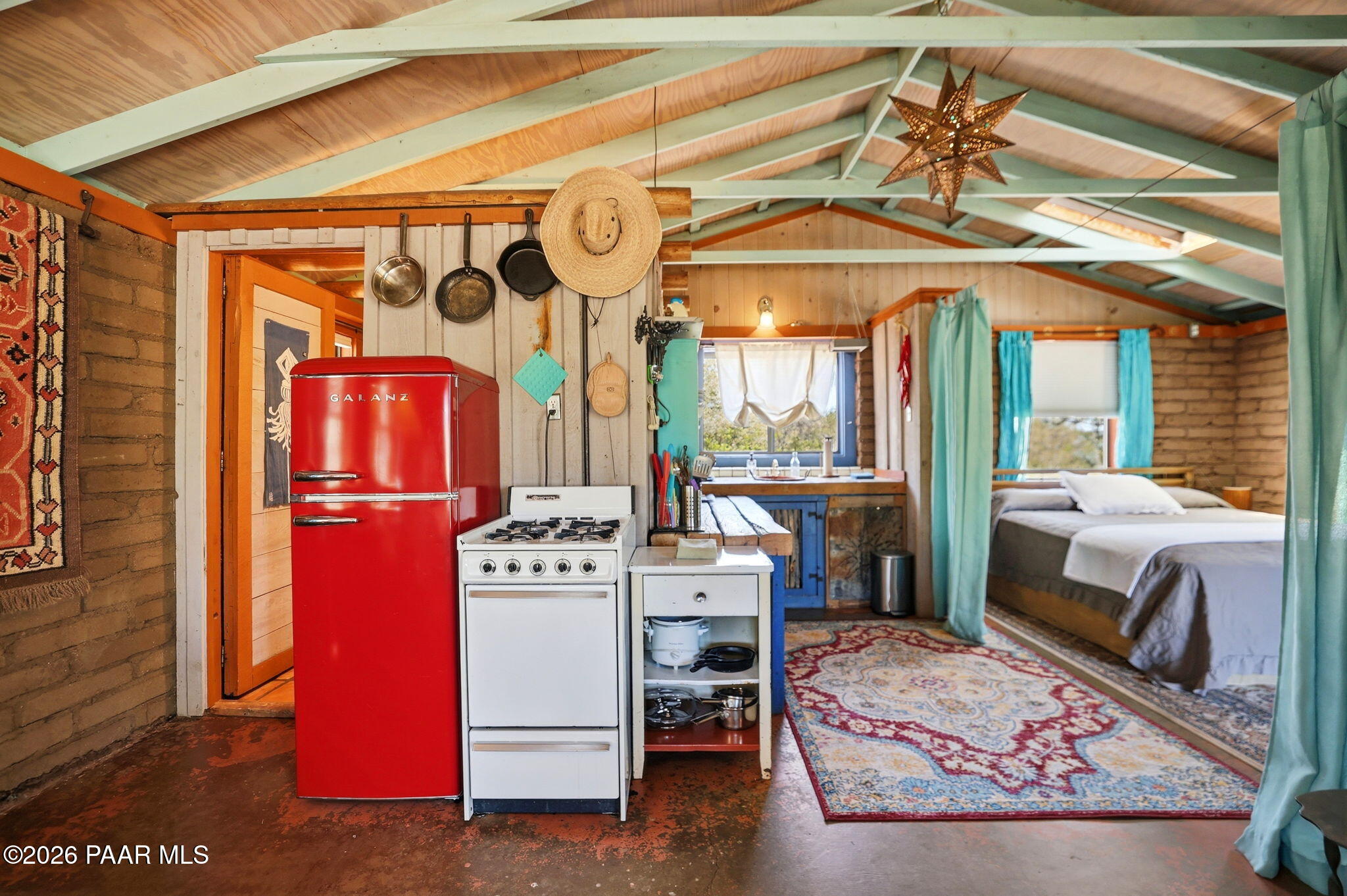 10800 W Tough Country Trail