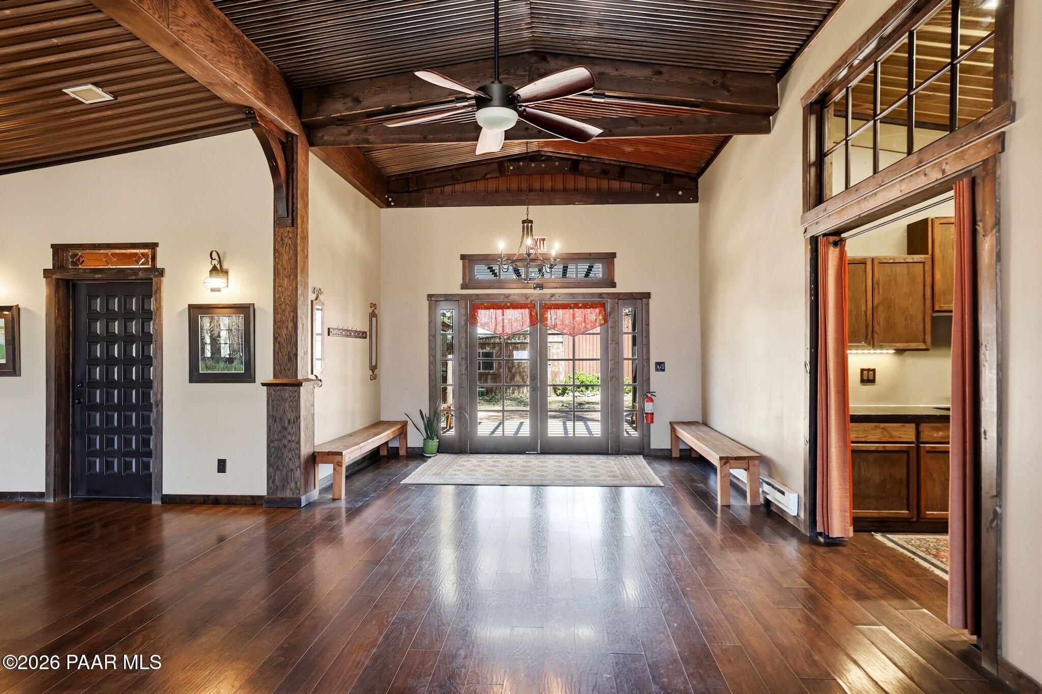 10800 W Tough Country Trail