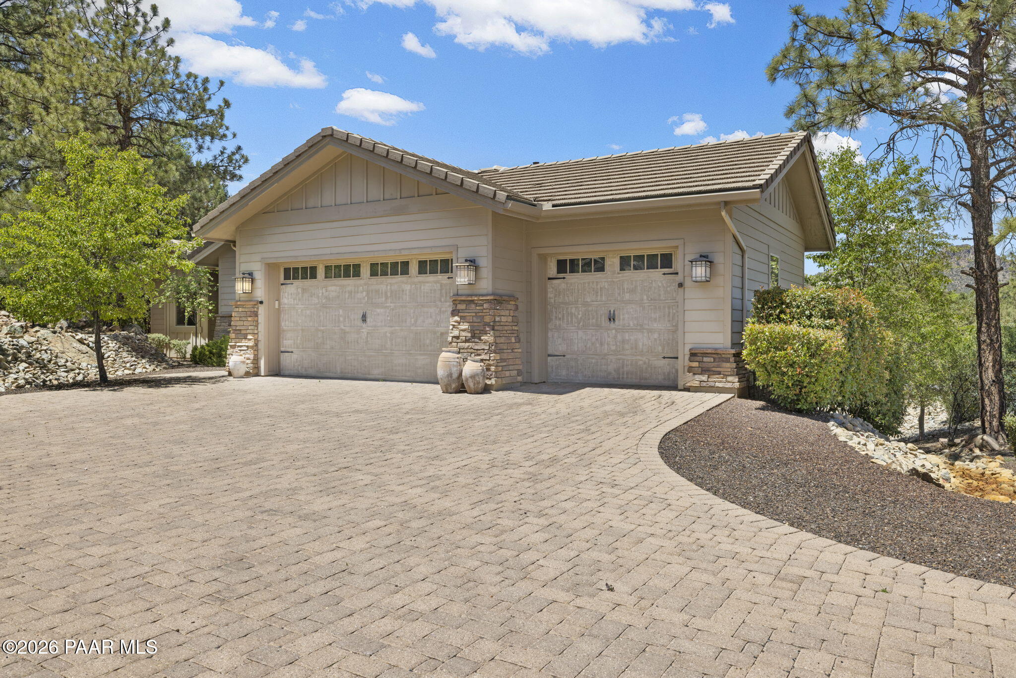 1809 Fall Creek Lane