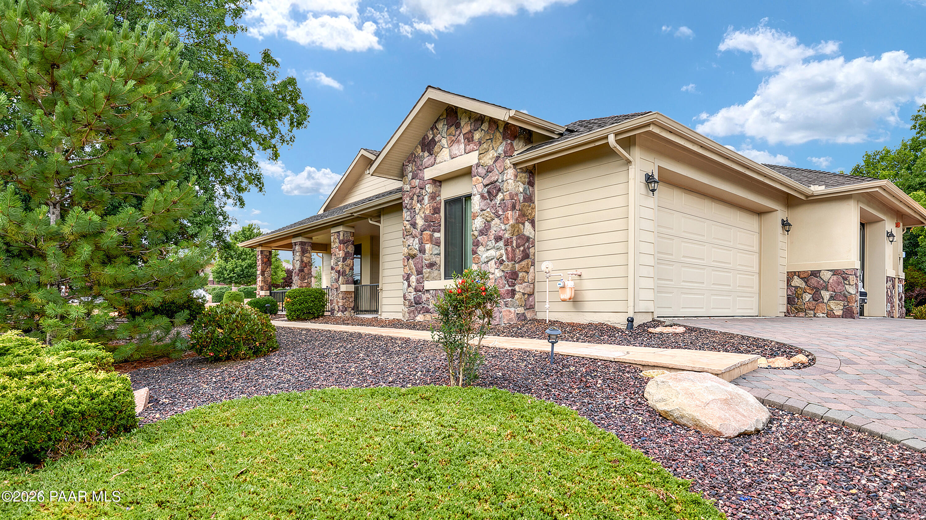 863 Northridge Drive