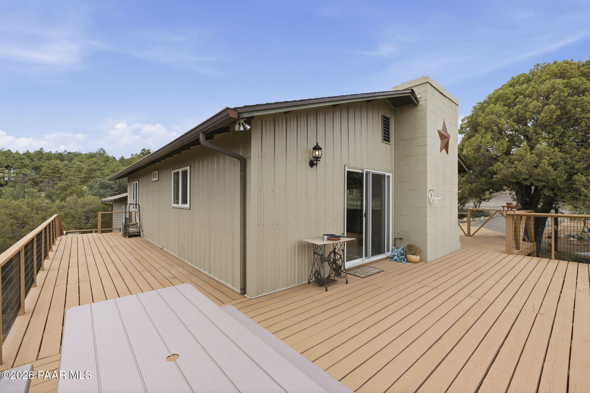 5761 W Sunrise Drive