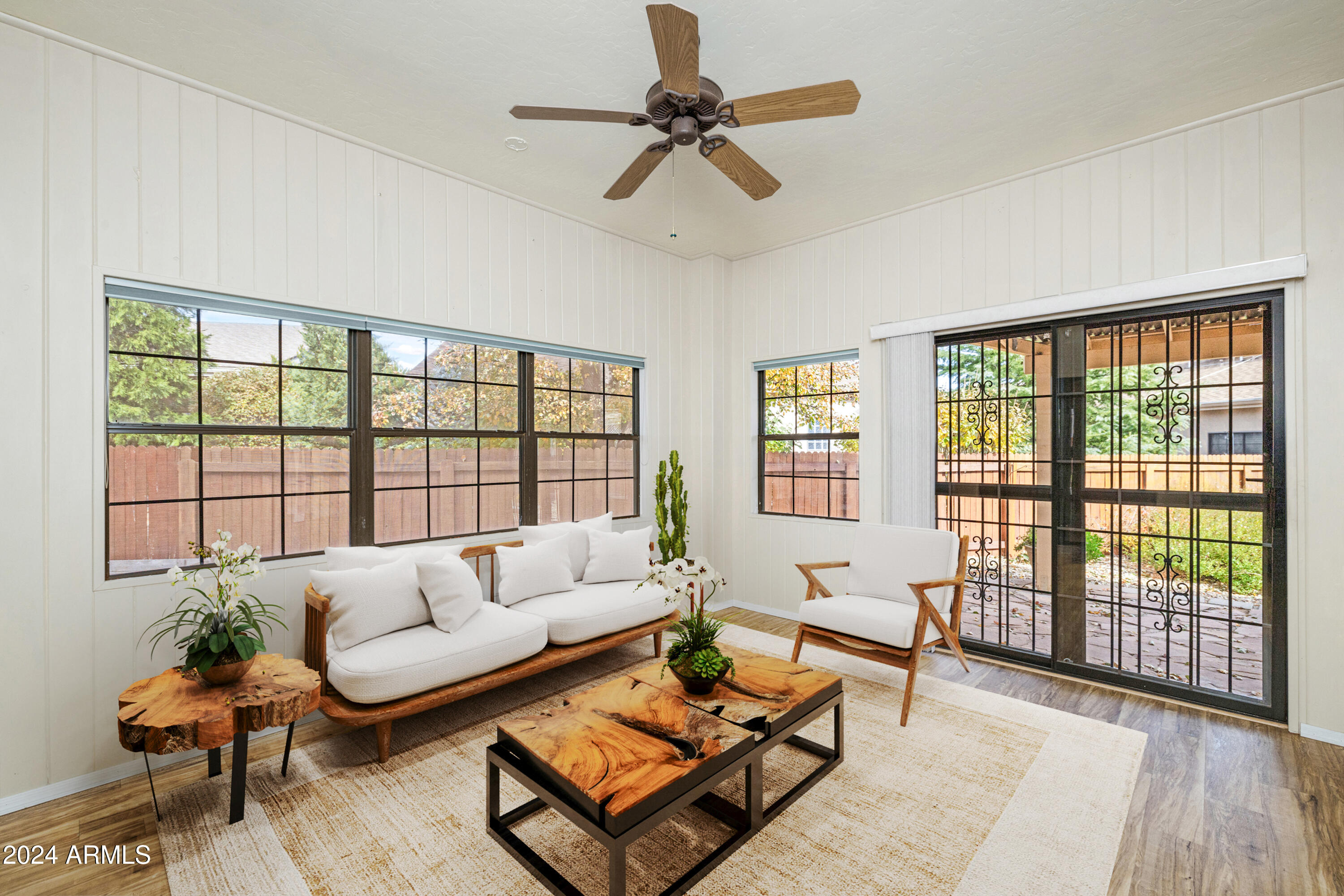 1257 GARDENIA Lane