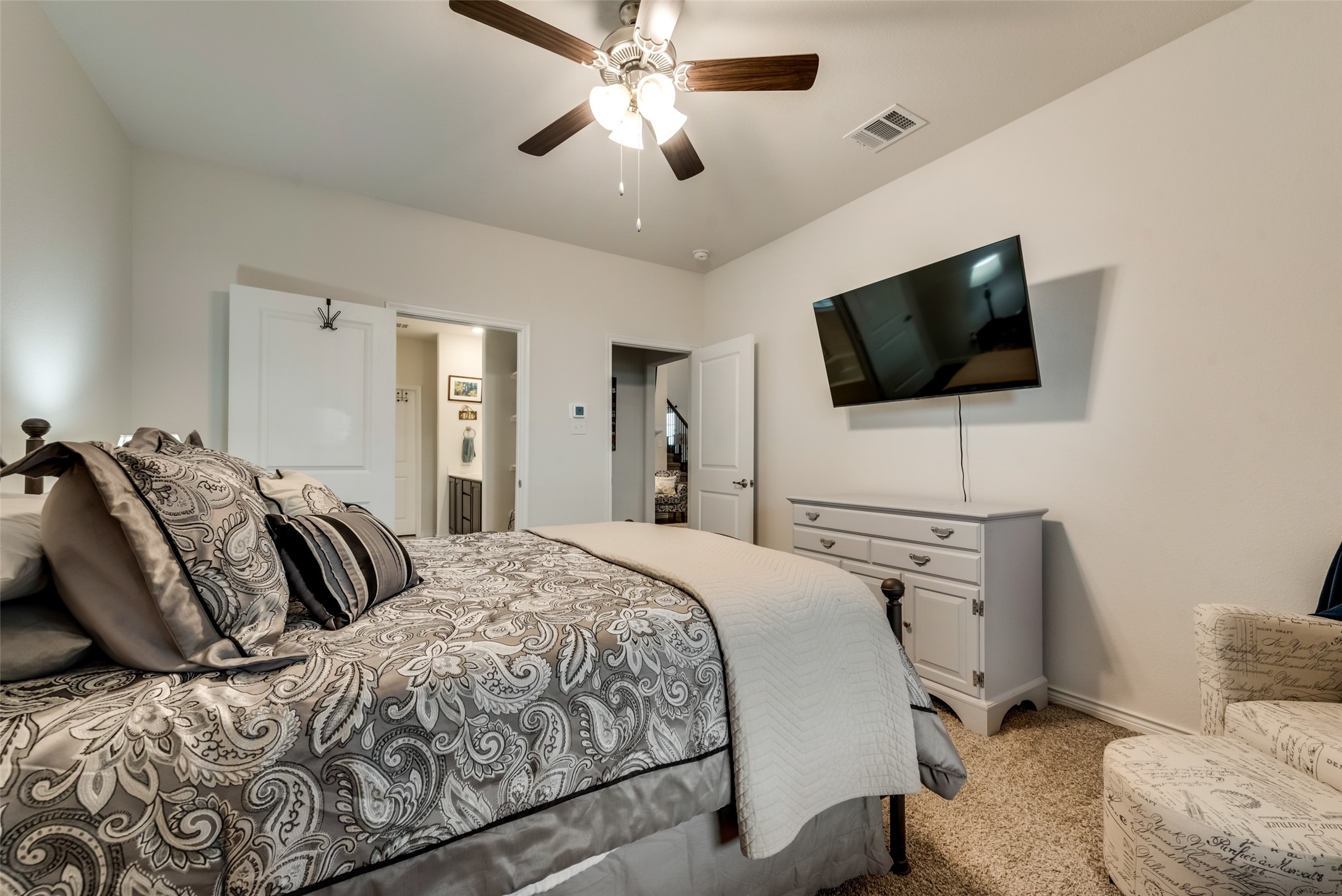 18117 Lakefront Court