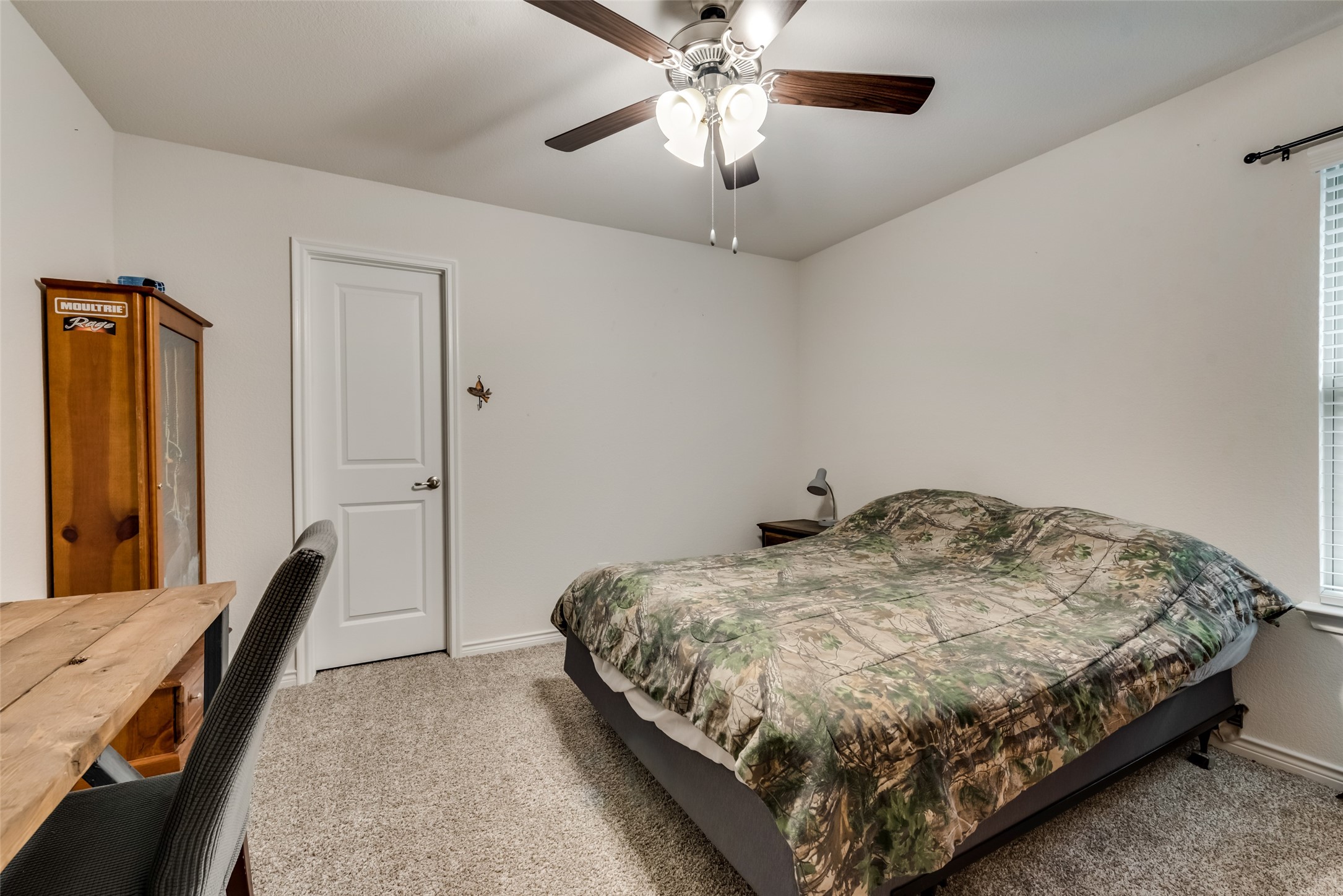 18117 Lakefront Court