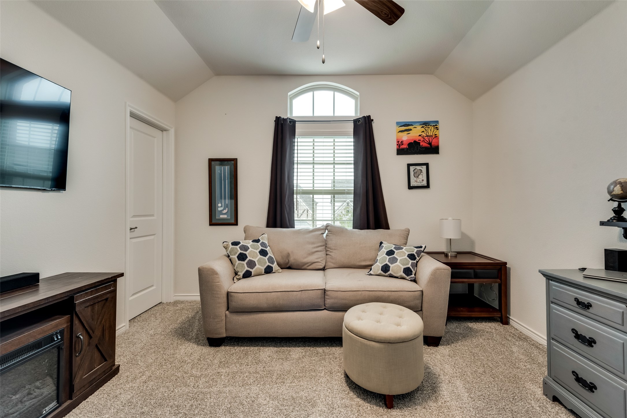 18117 Lakefront Court