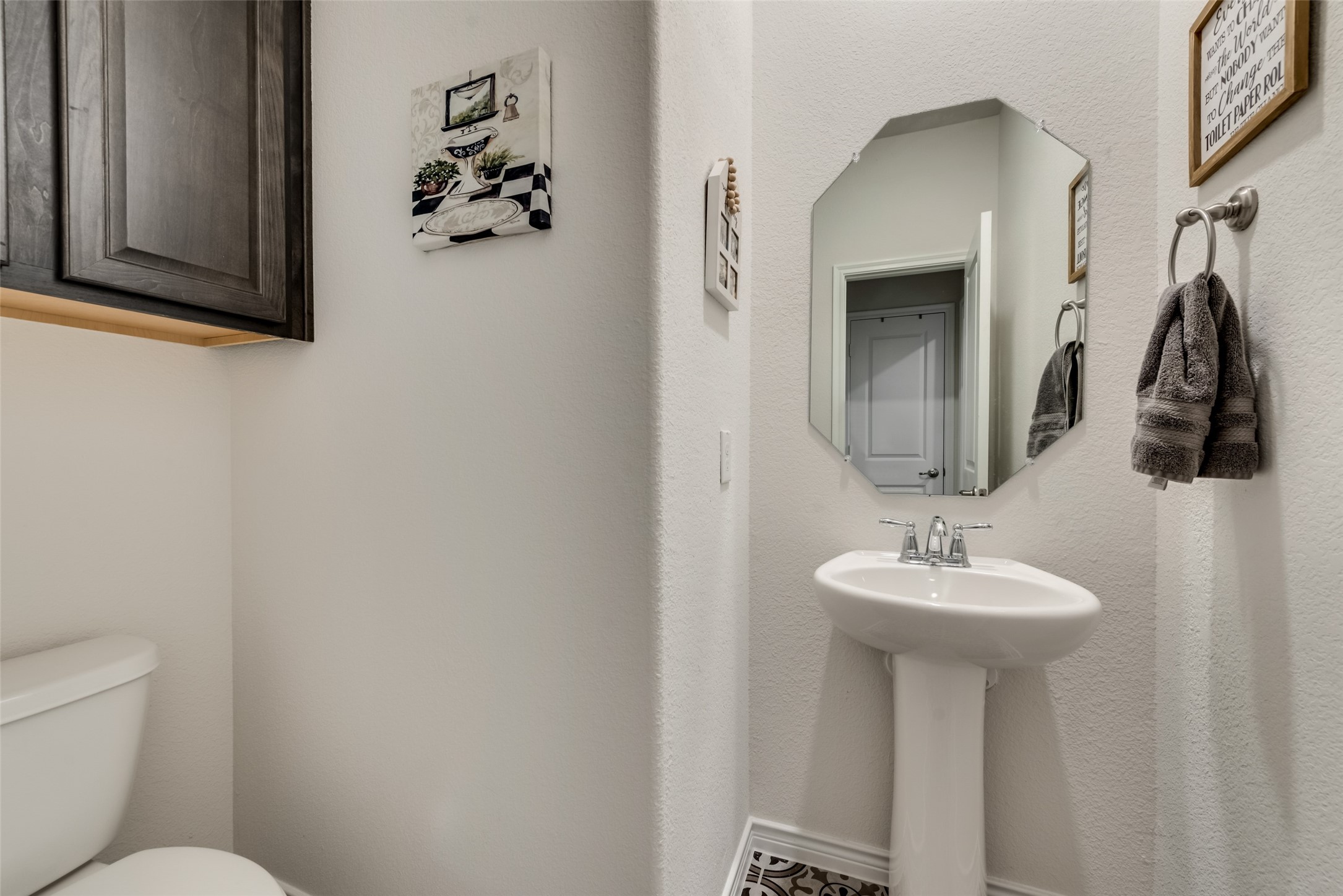 18117 Lakefront Court