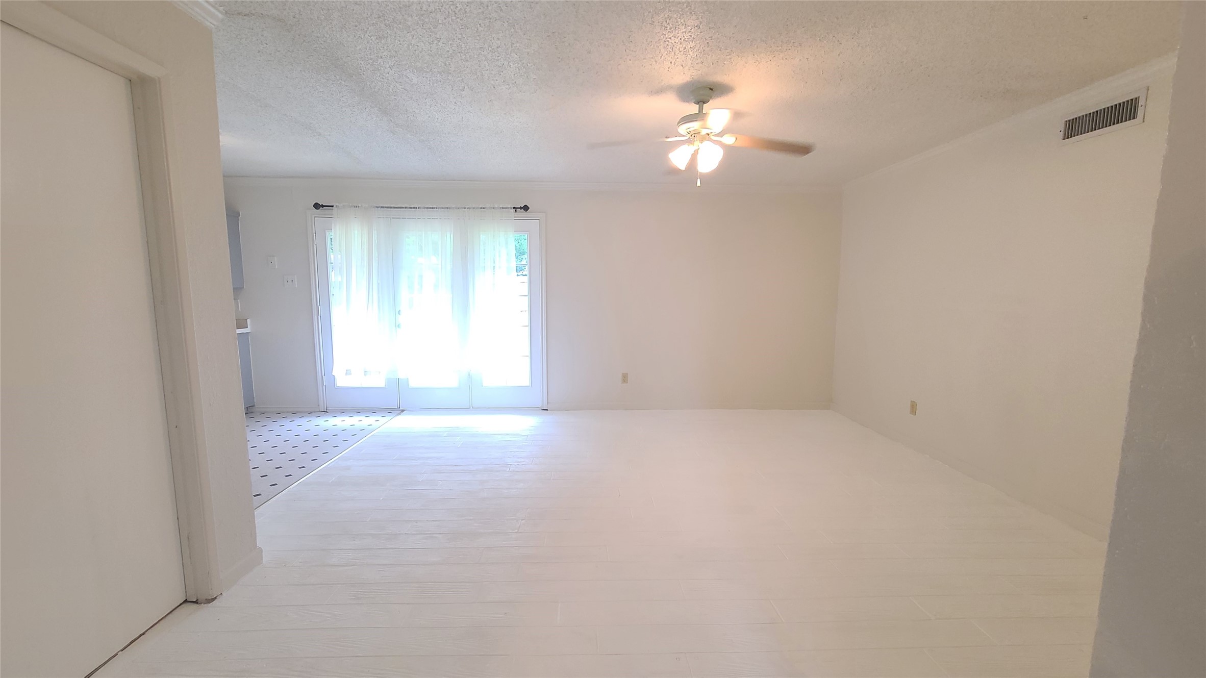 4022 Hartford Drive