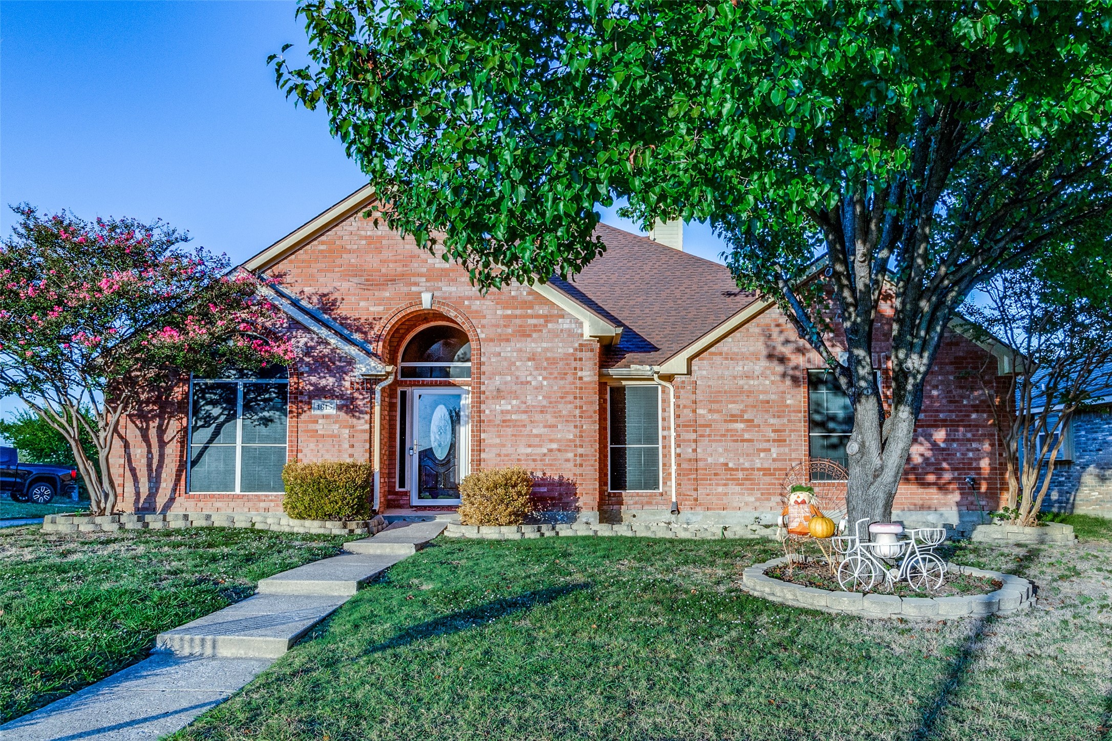 1813 Crawford Drive