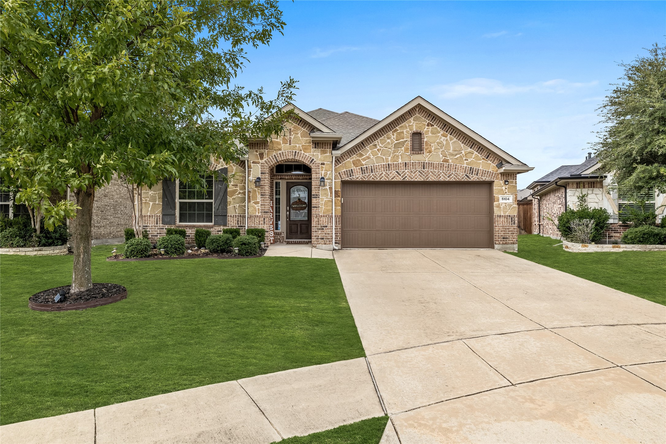 5104 Boardwalk Drive