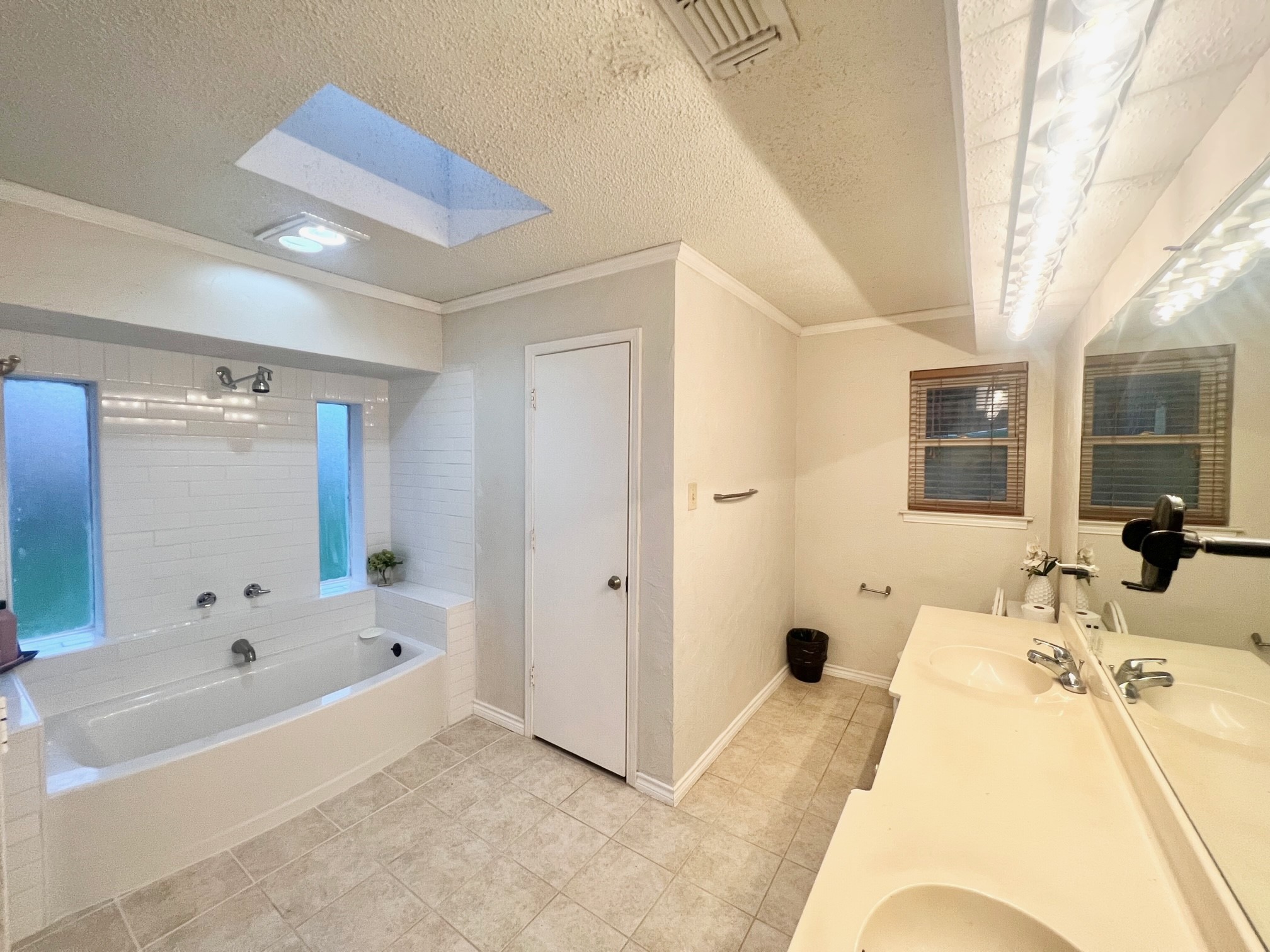 1710 Creekhaven Drive
