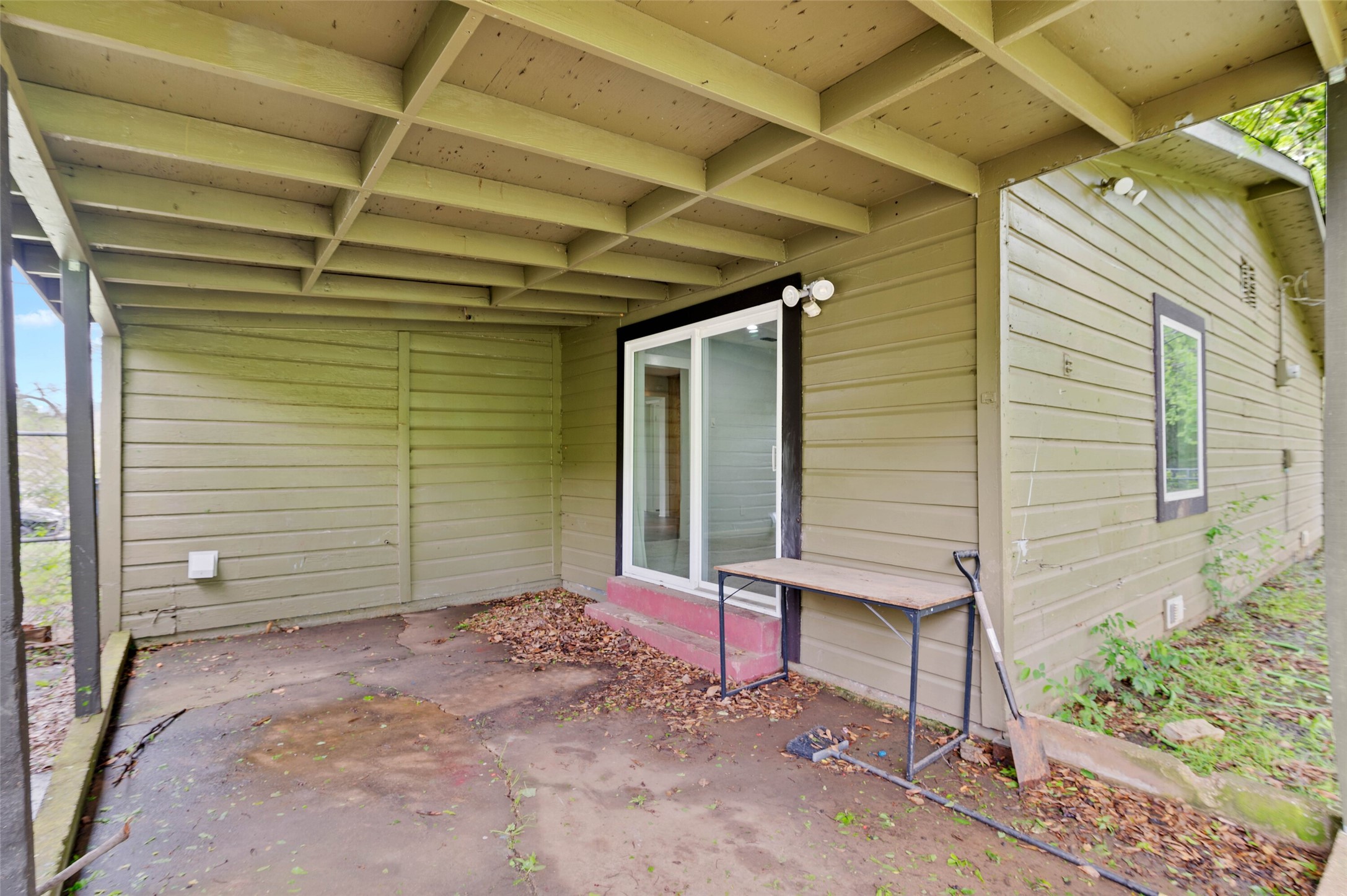 1132 Redbud