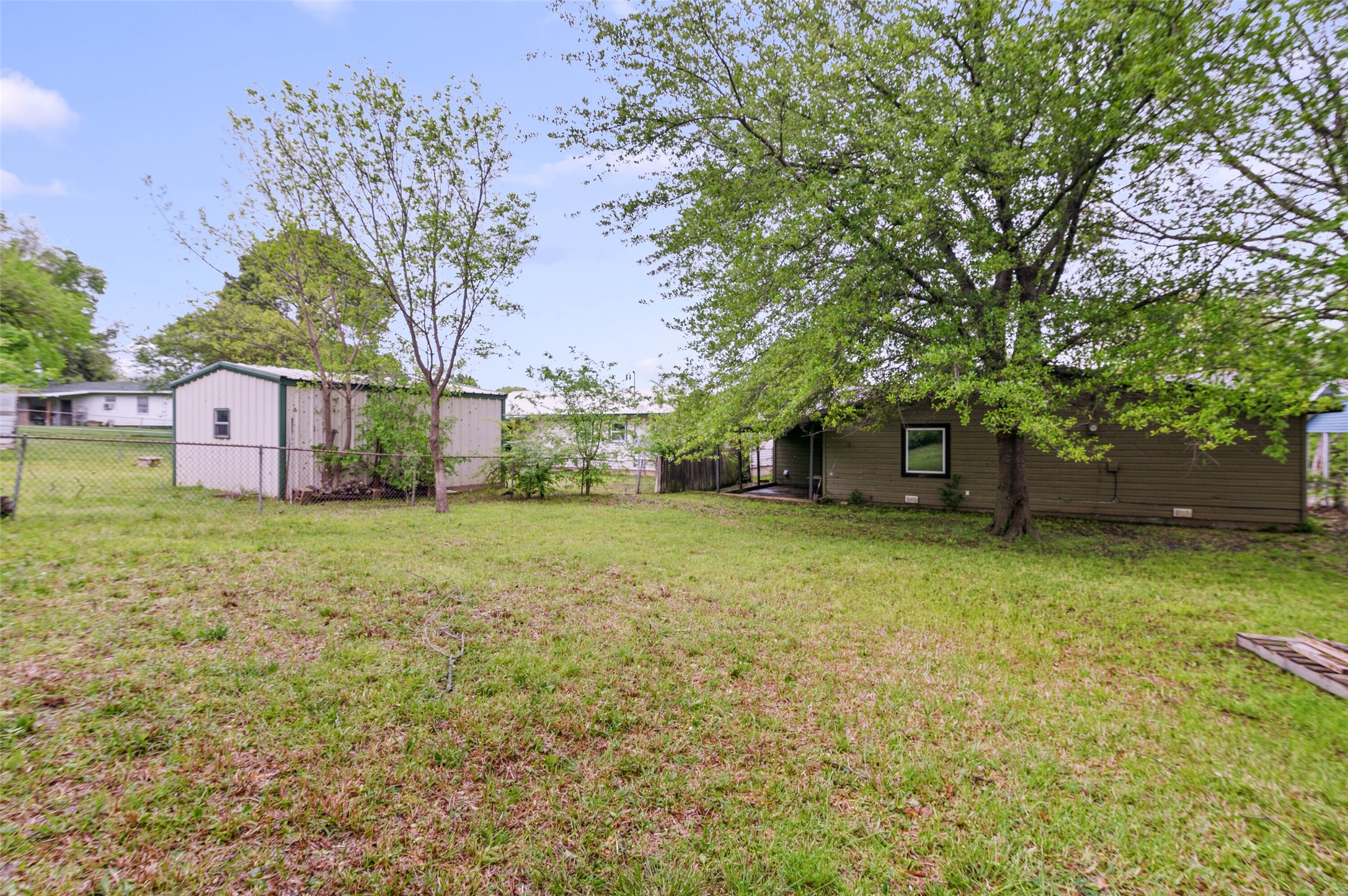 1132 Redbud