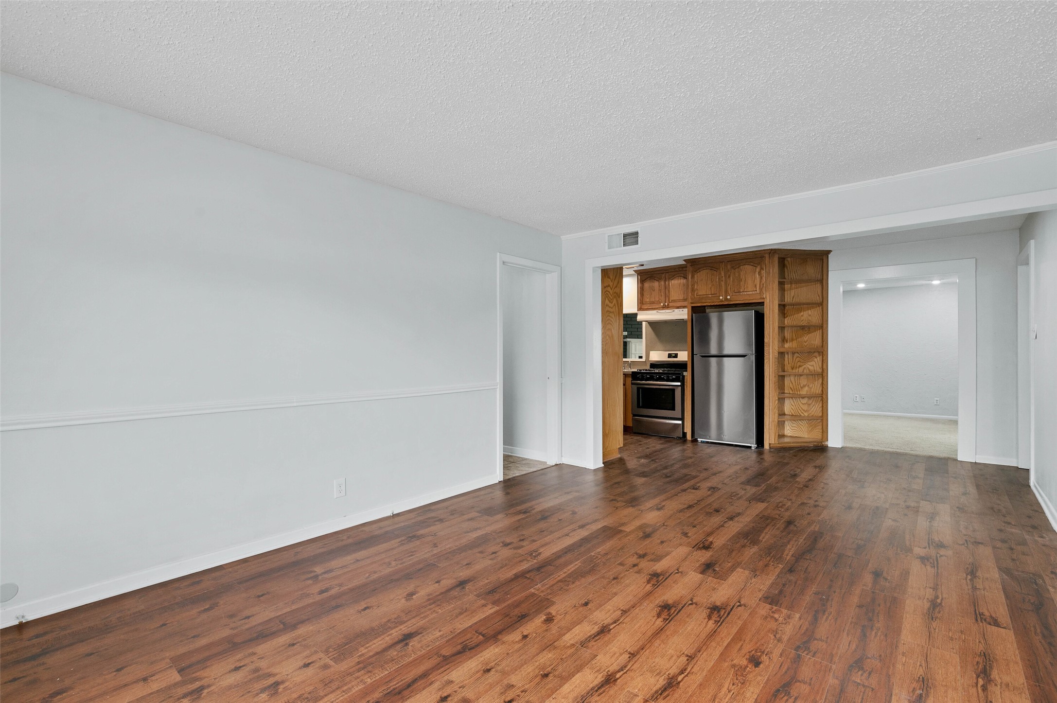 1132 Redbud
