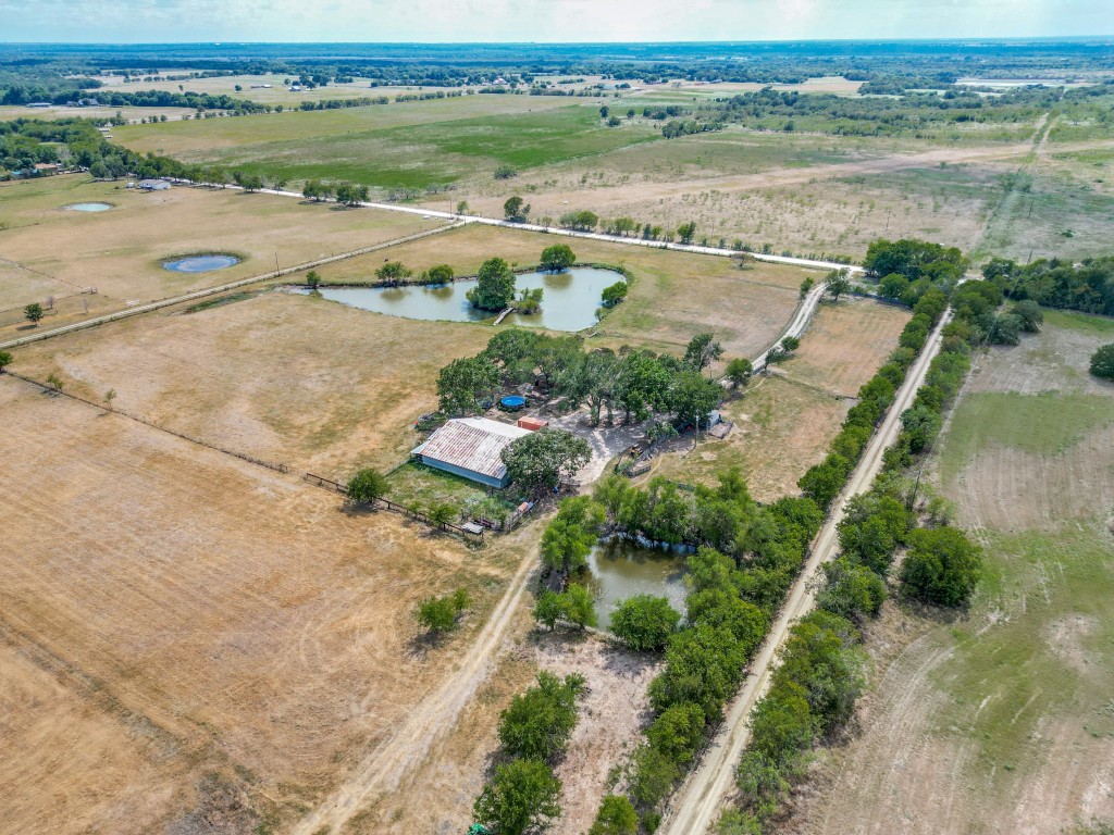 5734 NE County Road 1040