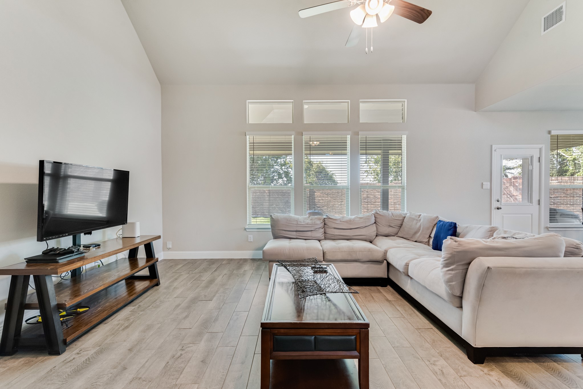 1037 Fairhaven Drive