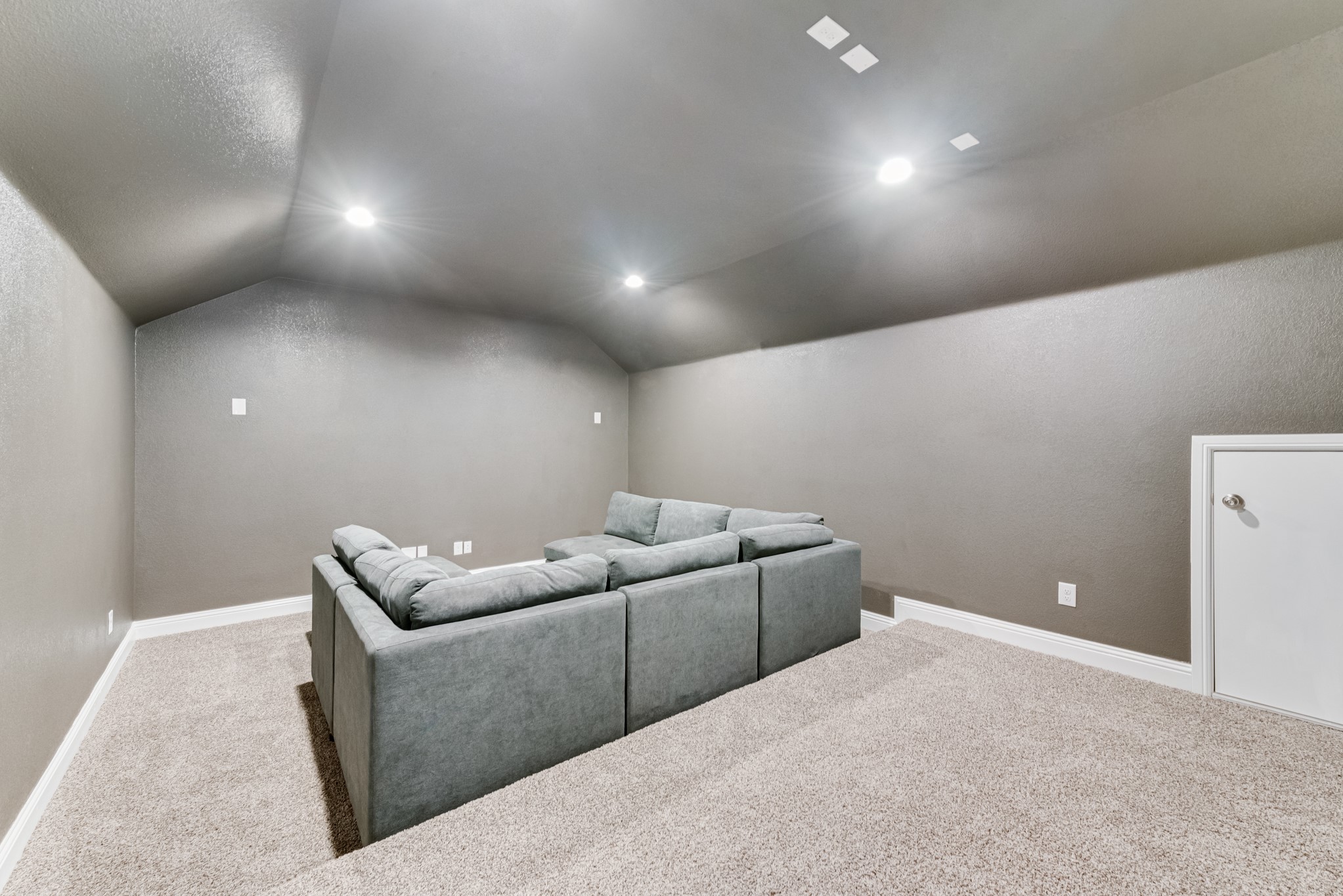 1037 Fairhaven Drive