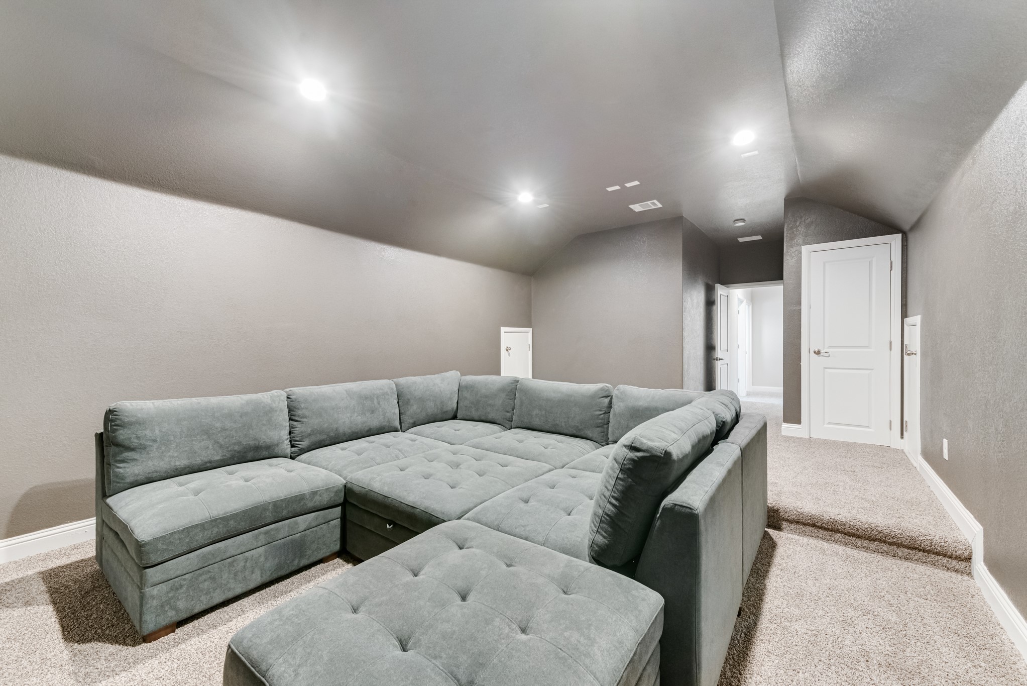 1037 Fairhaven Drive