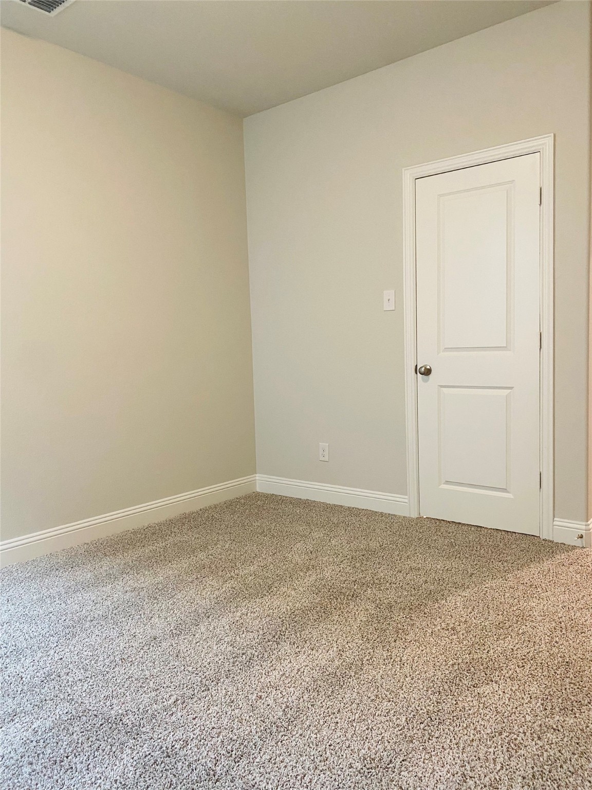813 Santa Lucia Drive