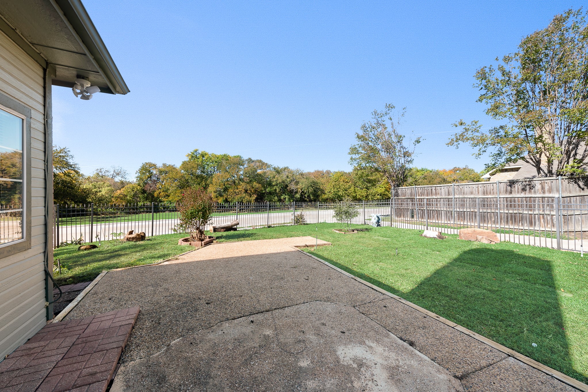 2703 El Greco Lane