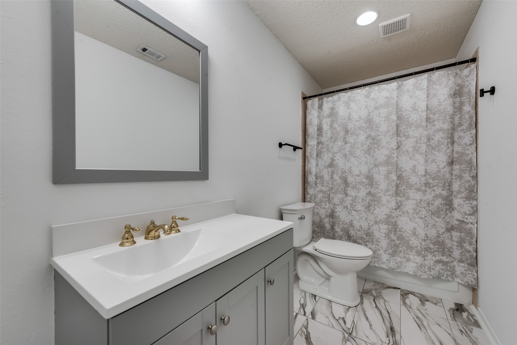 2703 El Greco Lane