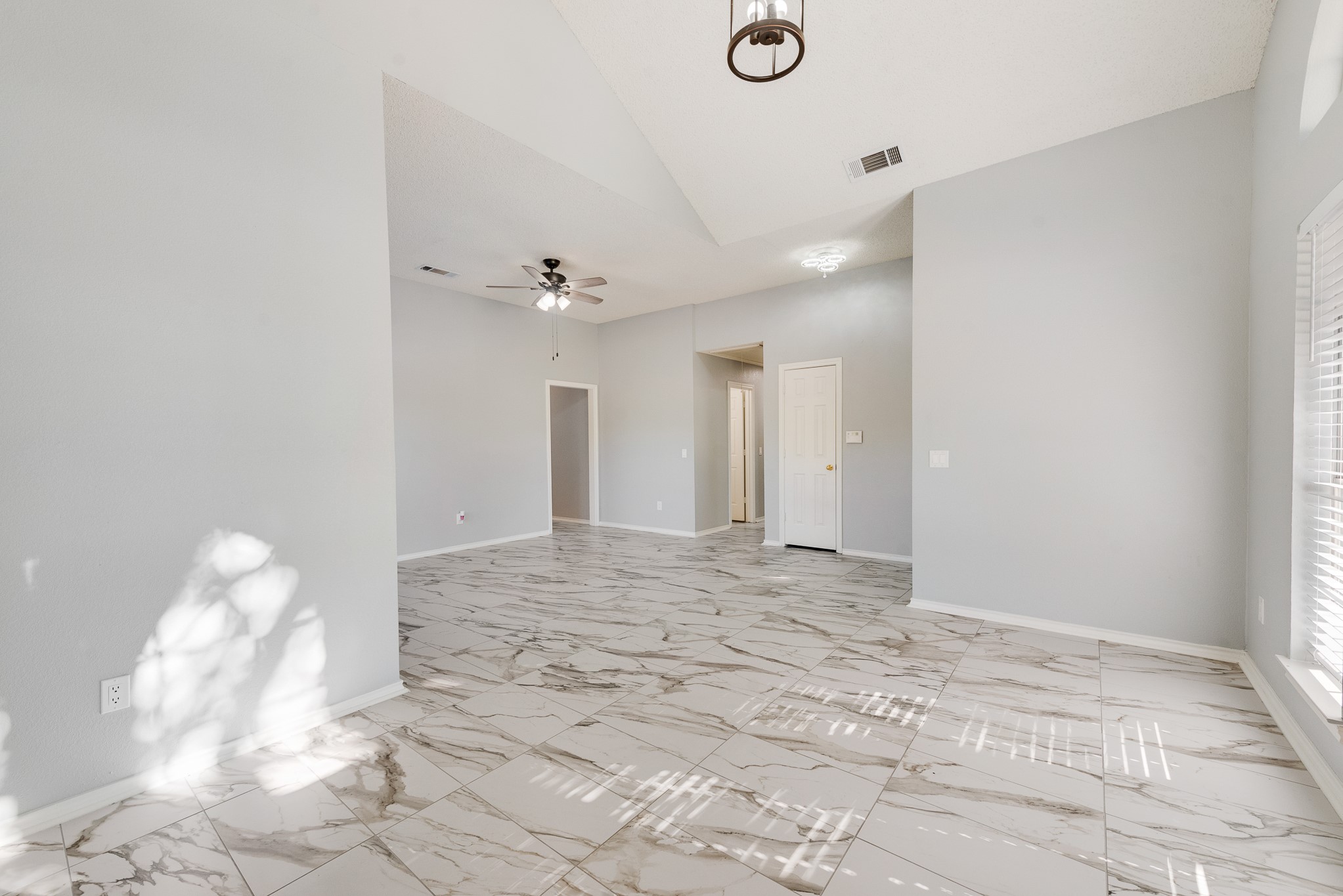 2703 El Greco Lane