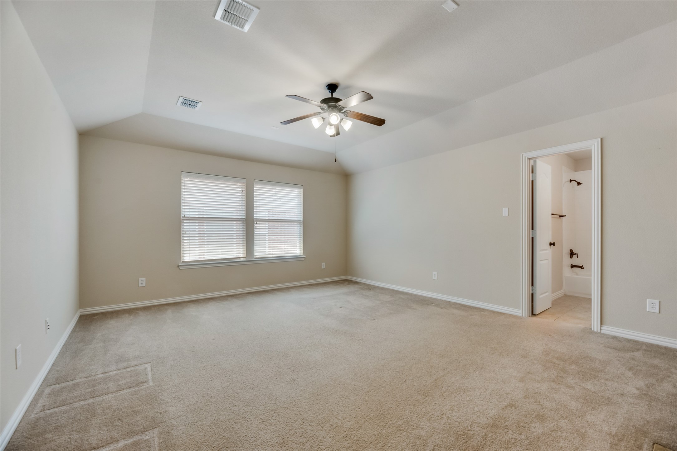 1231 Bonham Parkway
