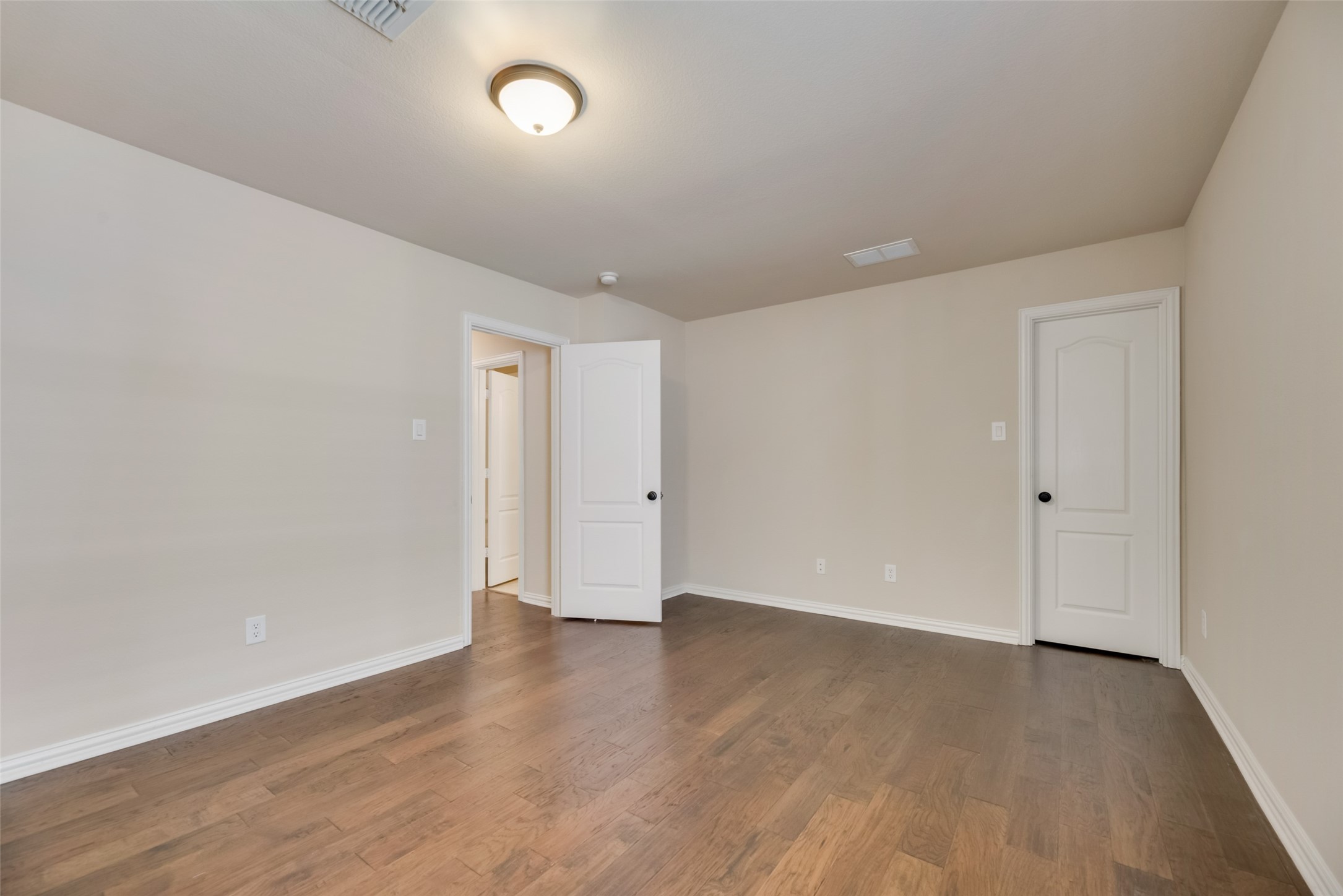 1231 Bonham Parkway