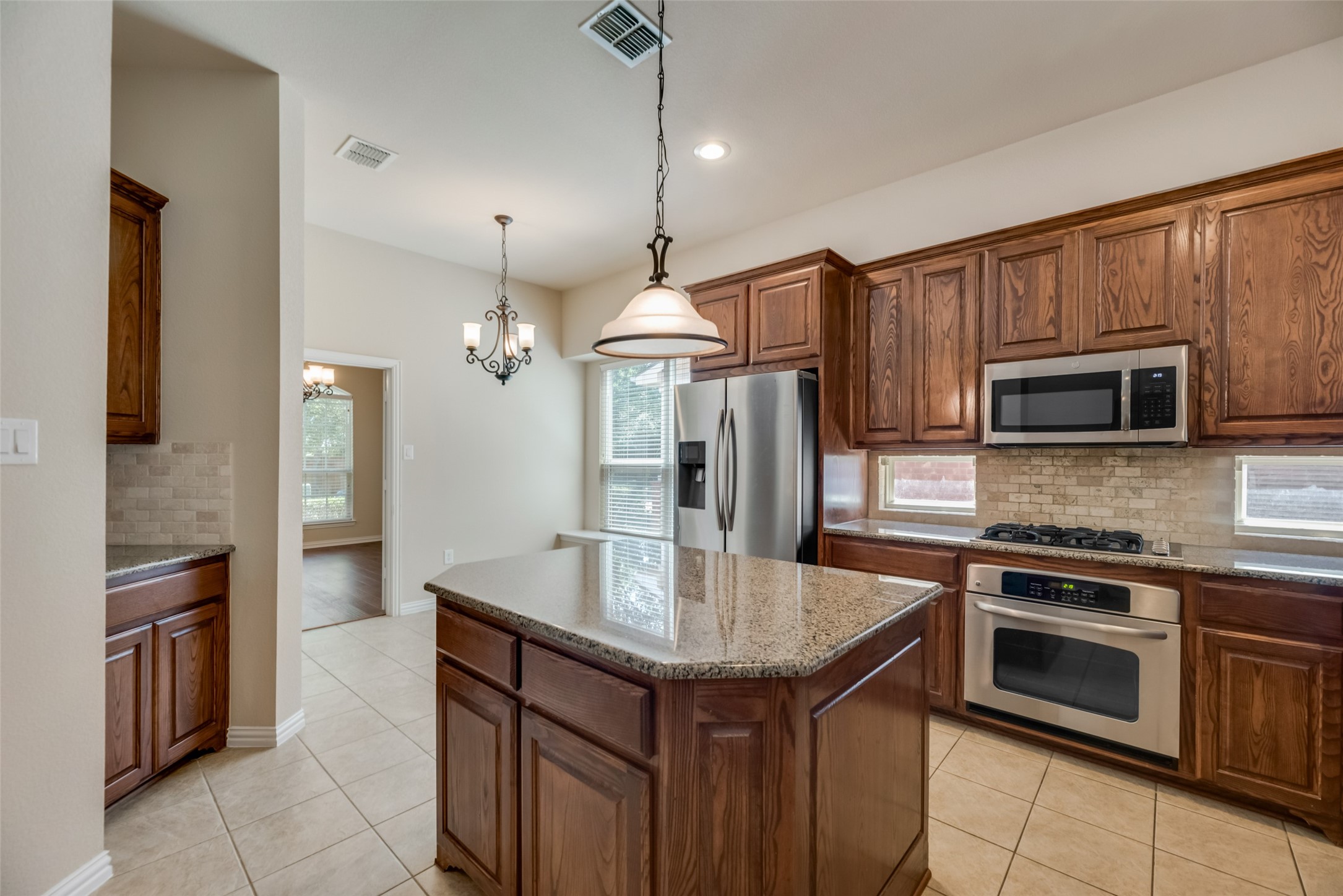 1231 Bonham Parkway