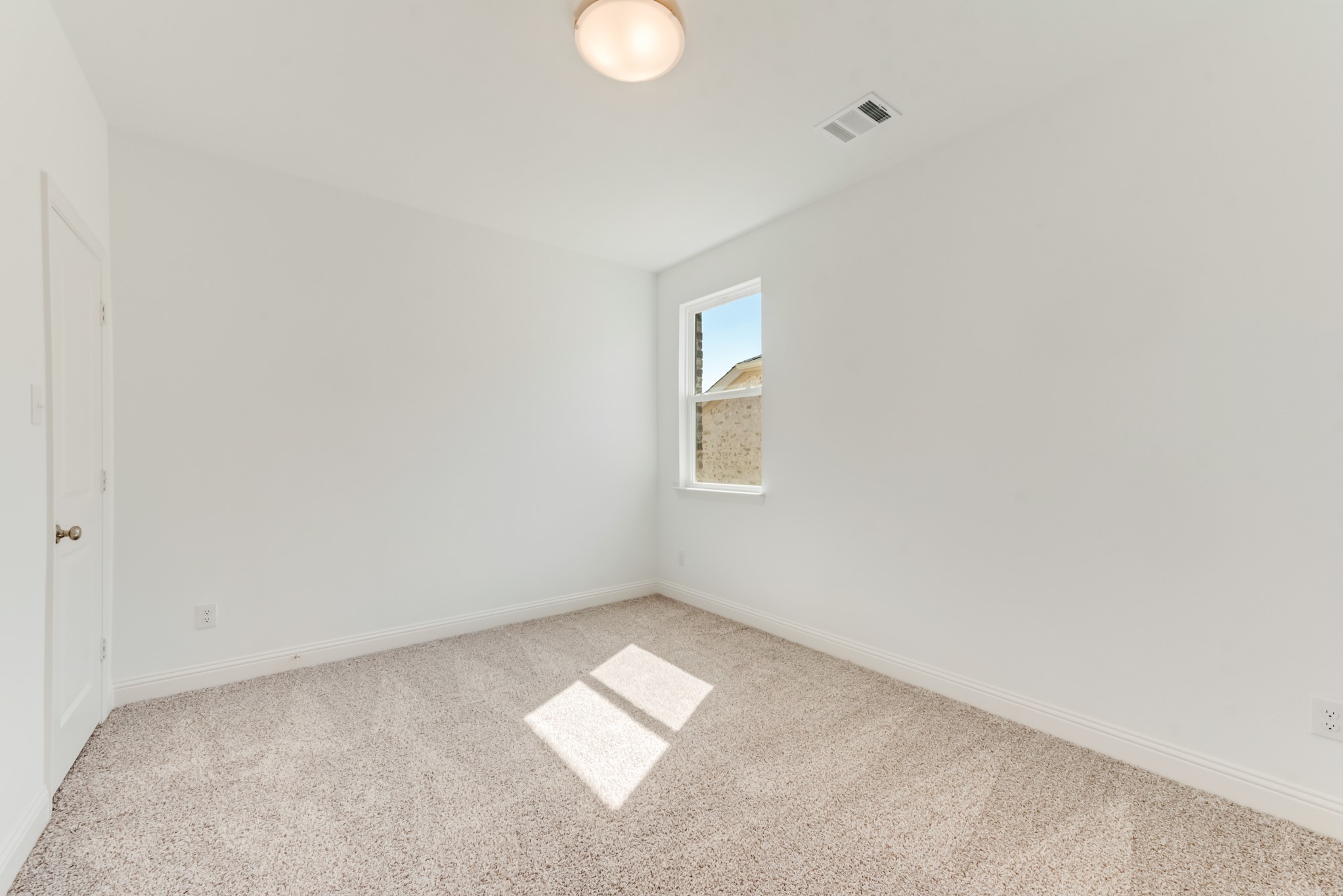 3107 Lucia Way