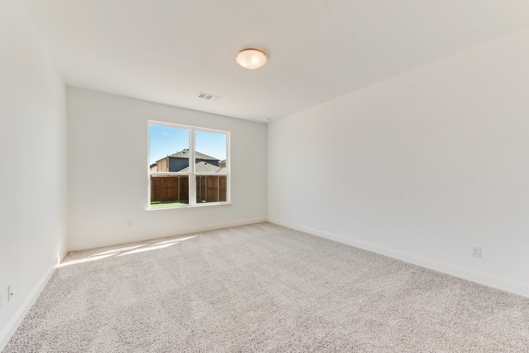 3107 Lucia Way