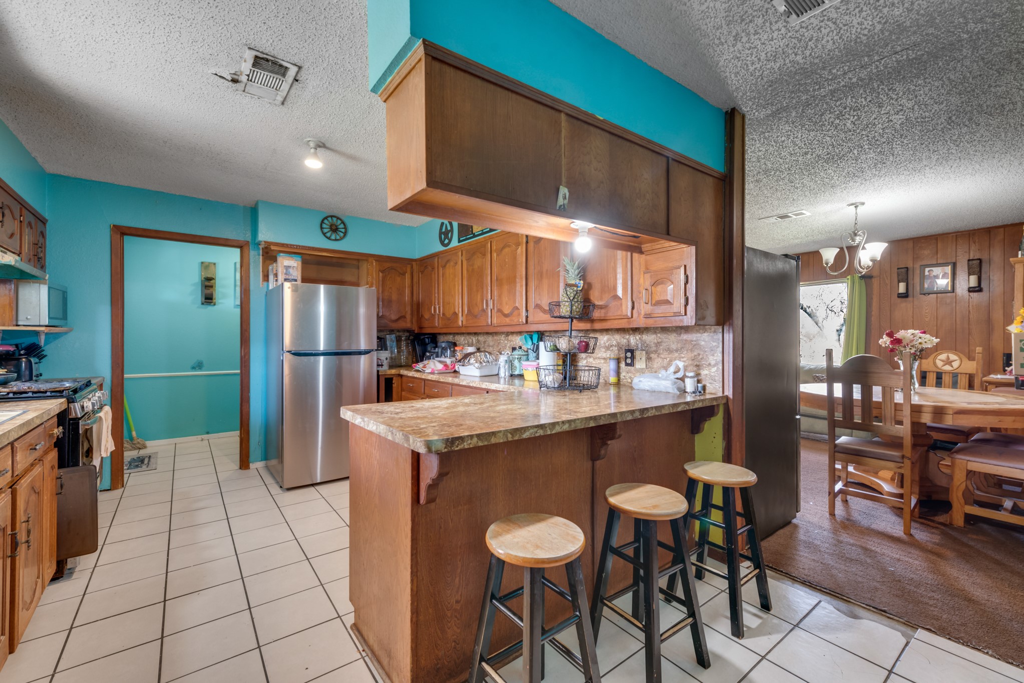 2555 Elm Grove Road