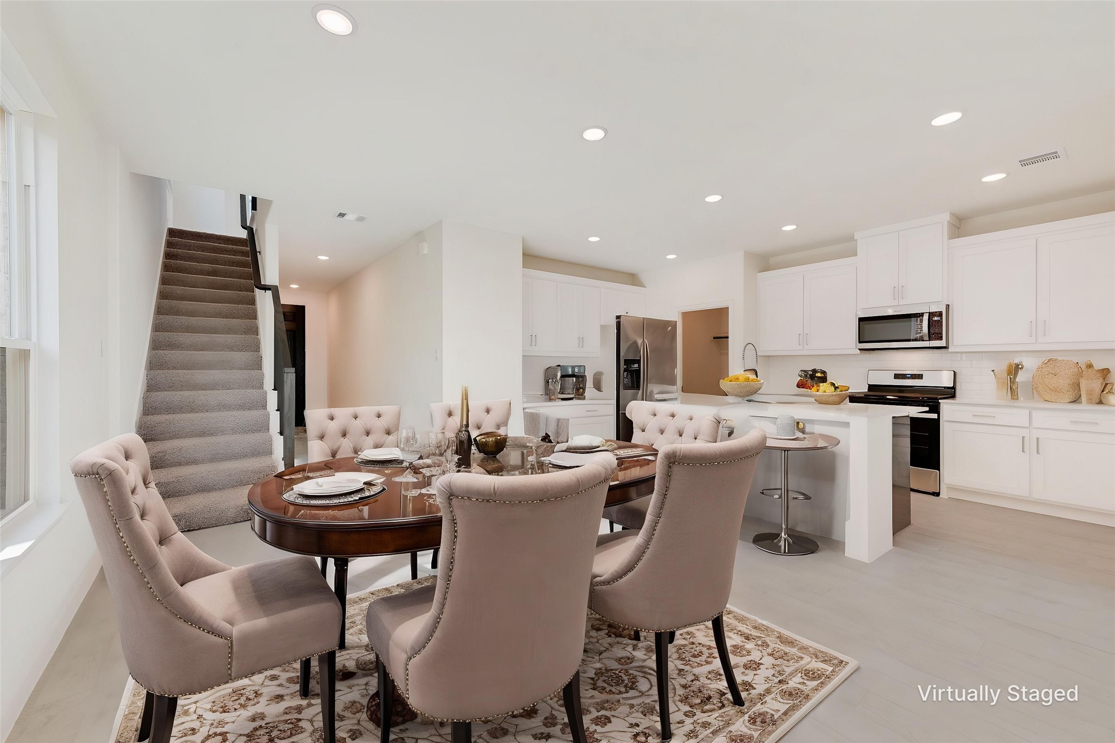 810 Aroco Bend