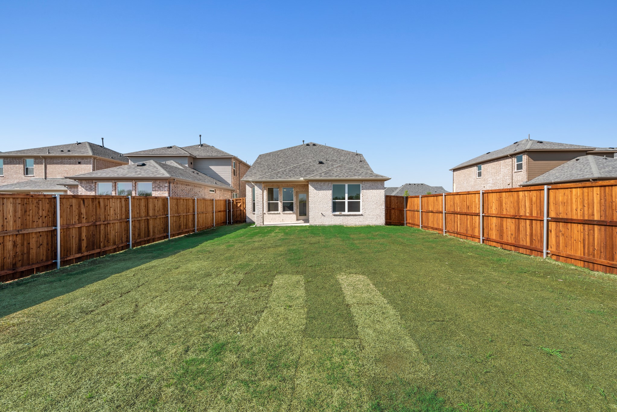 810 Aroco Bend
