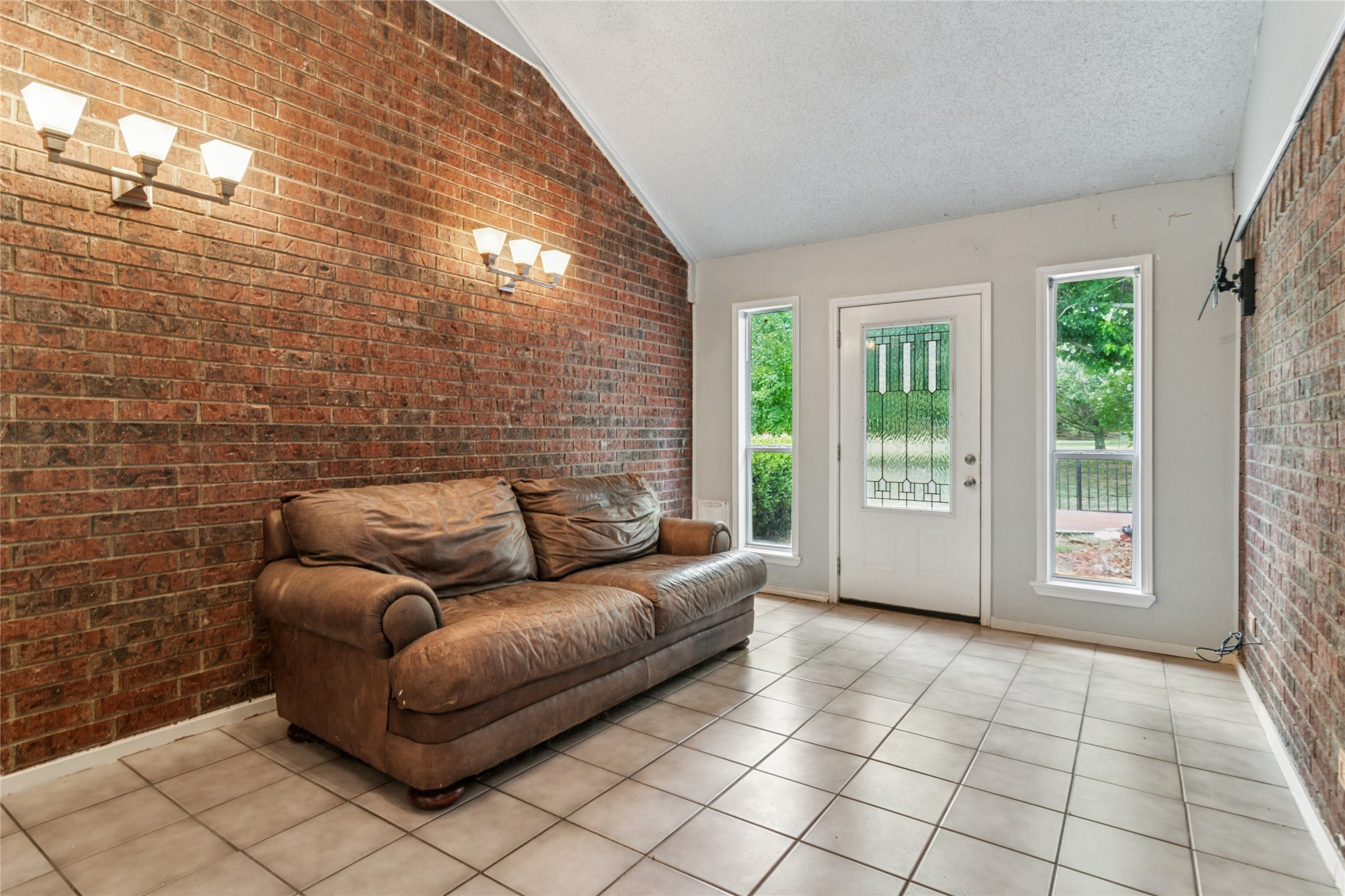 7730 Private Road 5475