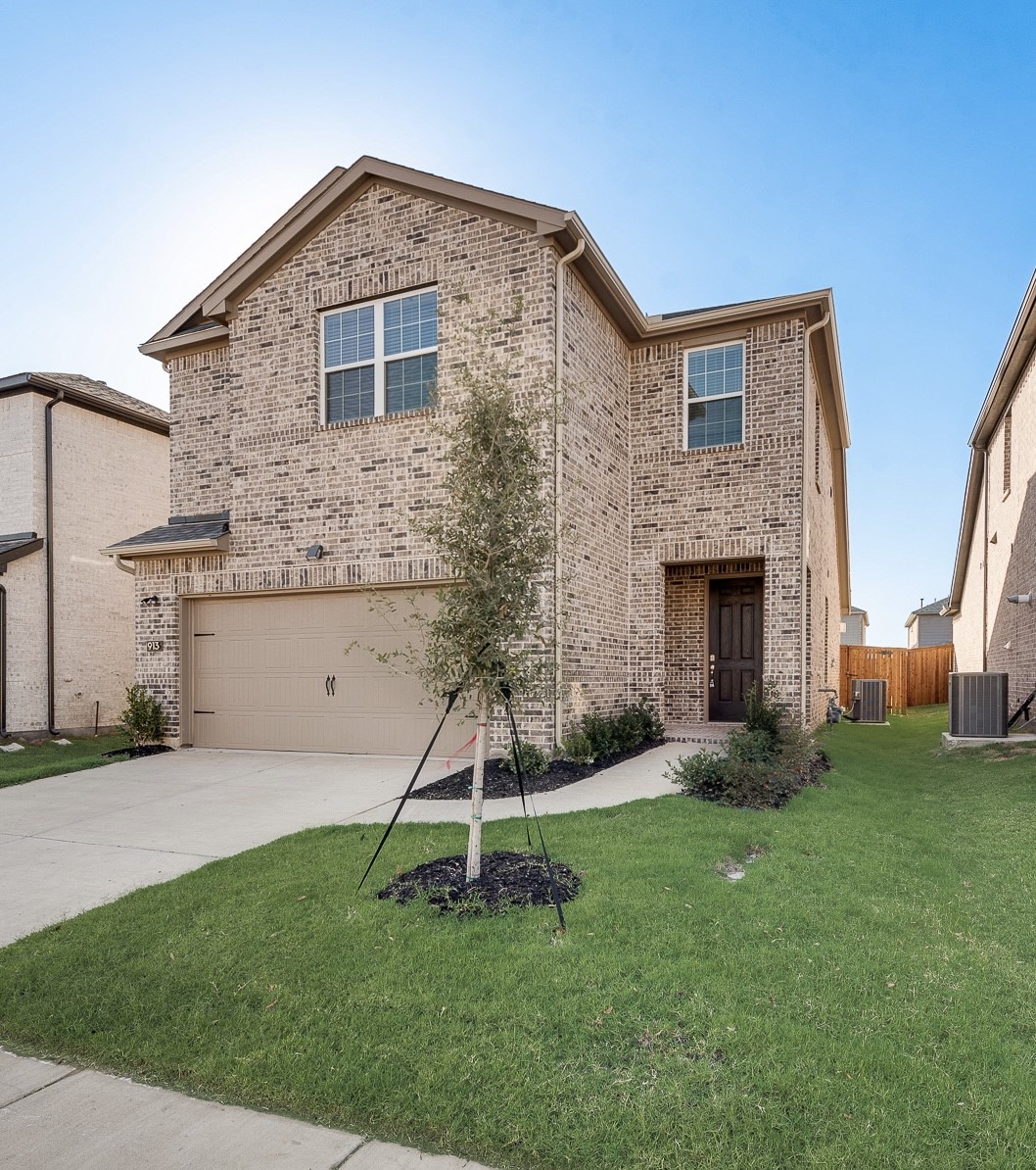 913 Portina Drive