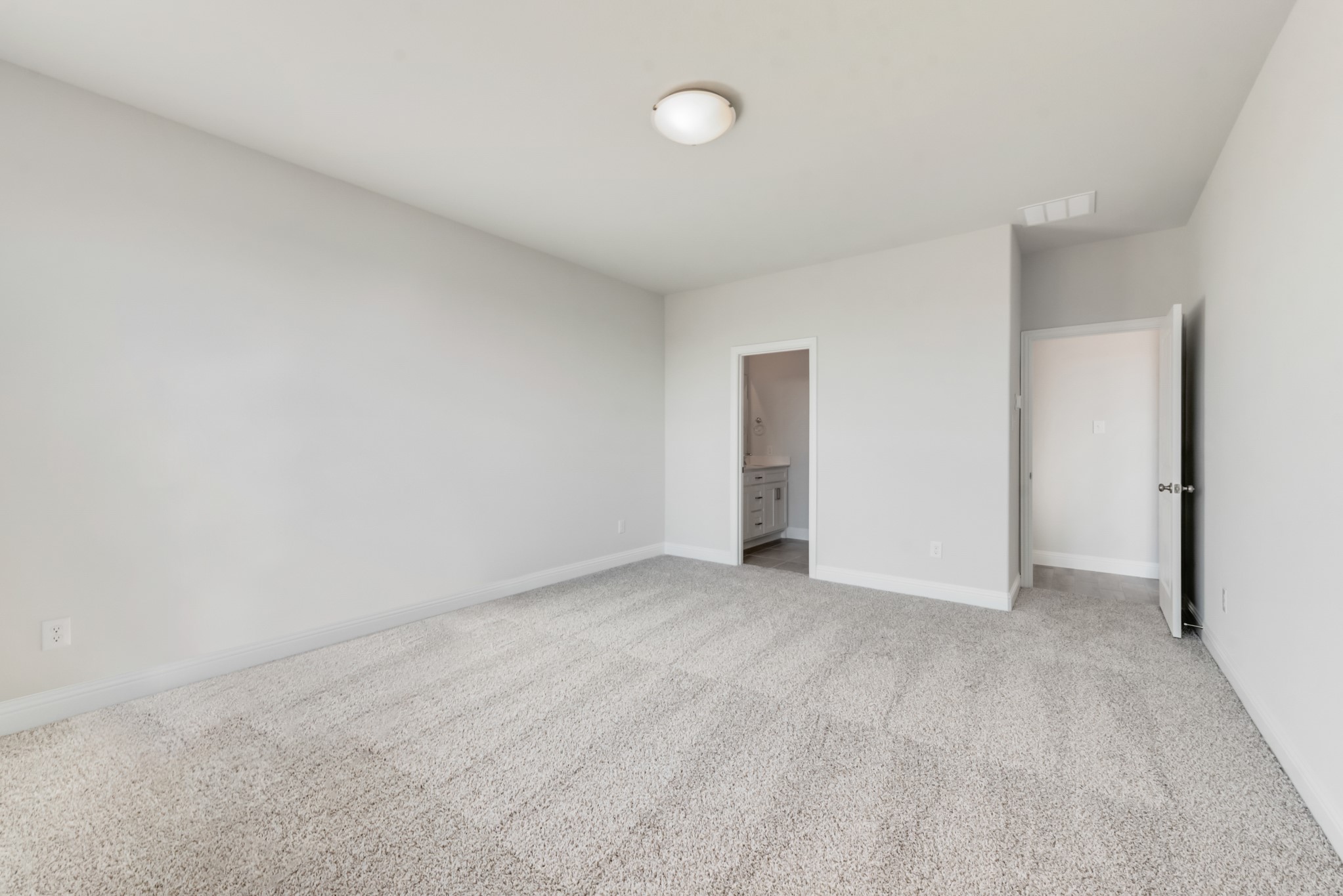 3206 Lucia Way